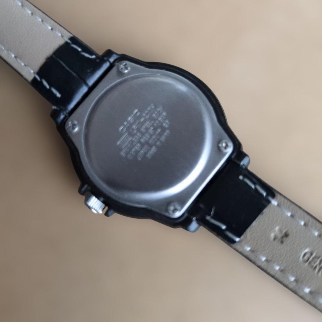 Working condition. CASIO quartz wristwatch, white dial.