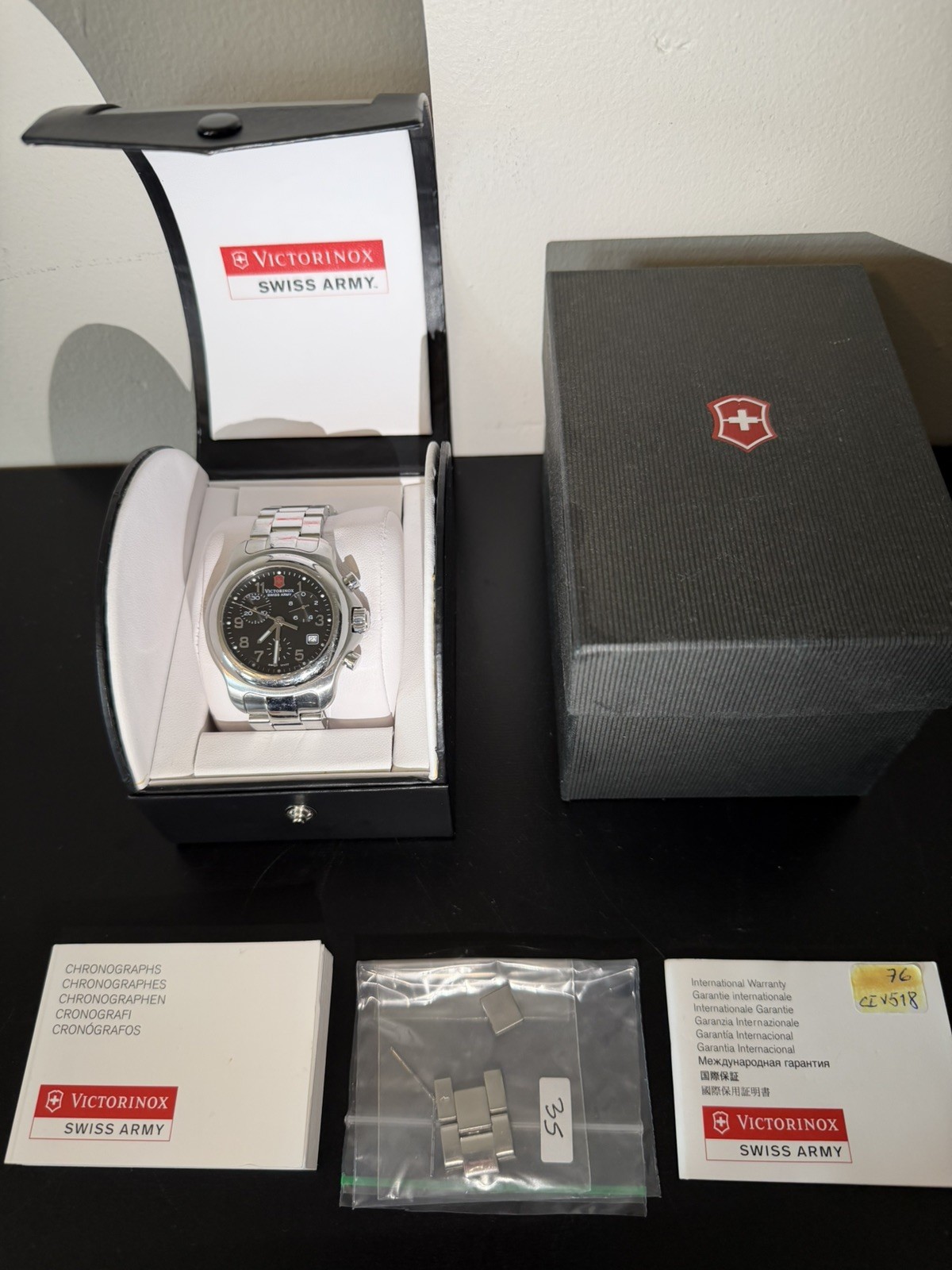 VictorINOX SWISS ARMY CLASSIC OFFICERS 1884 CHRONO Sapphire 42mm & BOX & LINKS