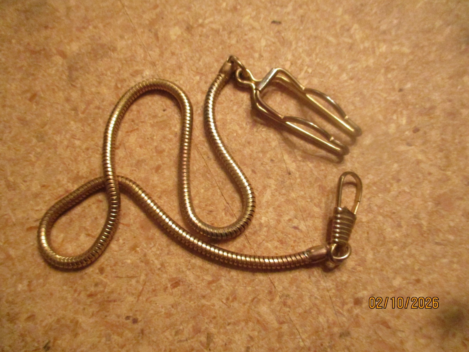 VINTAGE GOLDTONE POCKET WATCH CHAIN UNKNOWN MAKER WALTHAM EXCELLENT