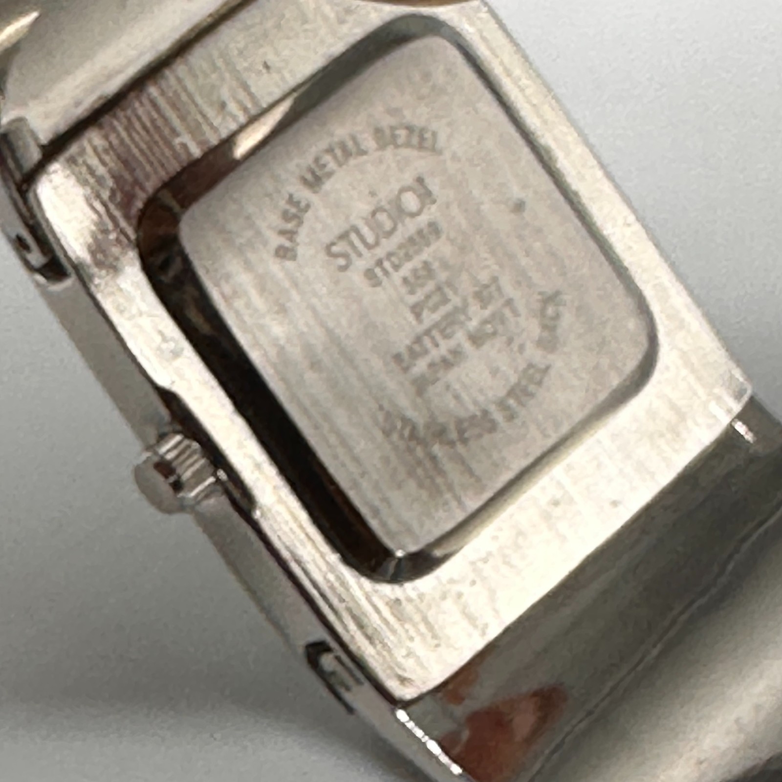 Studio Time Watch Women Silver Tone Hammered Design Cuff Band New Battery 6.5″