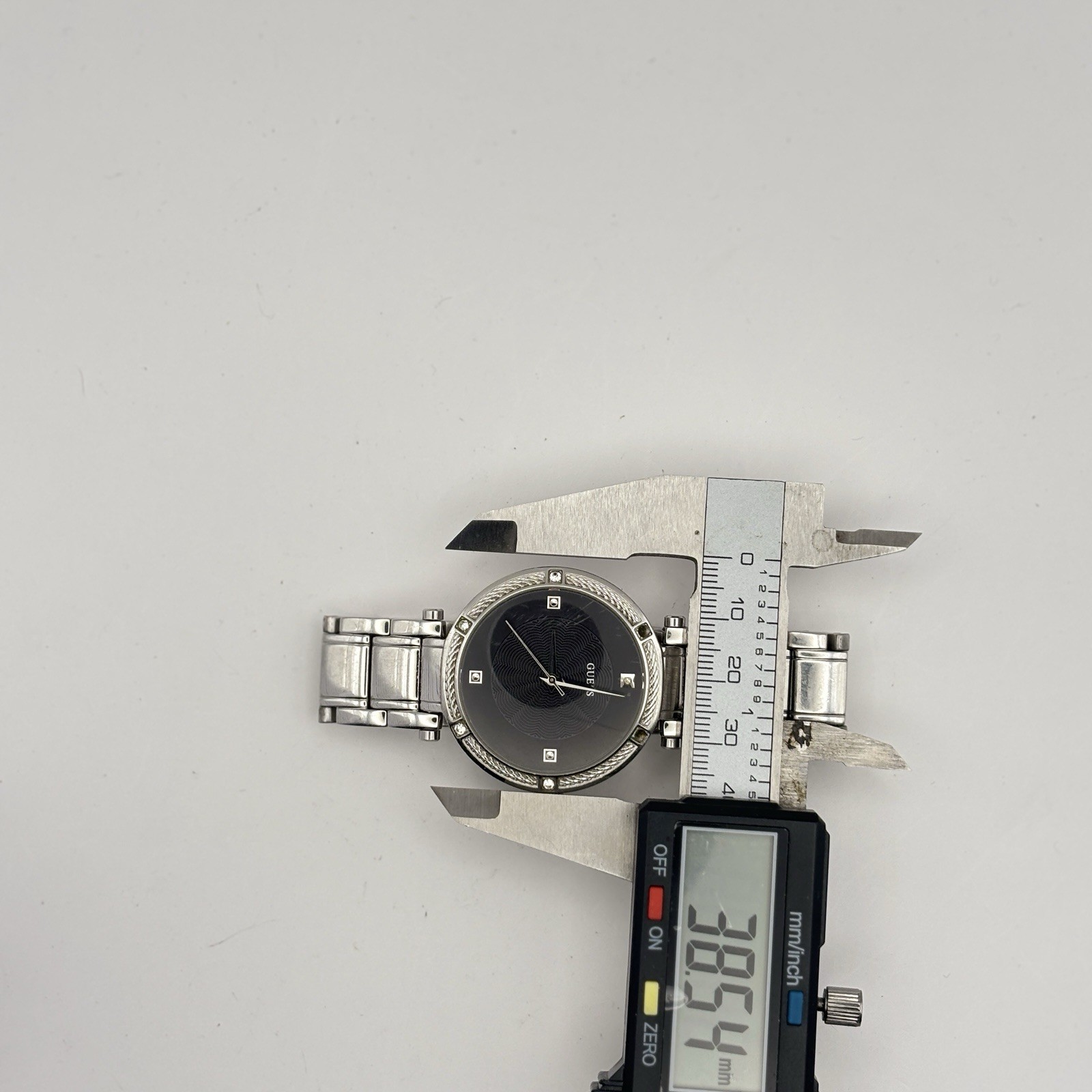 Ladies U0695L1 Stainless Black-Dial Diamonds Guess Watch #8.7