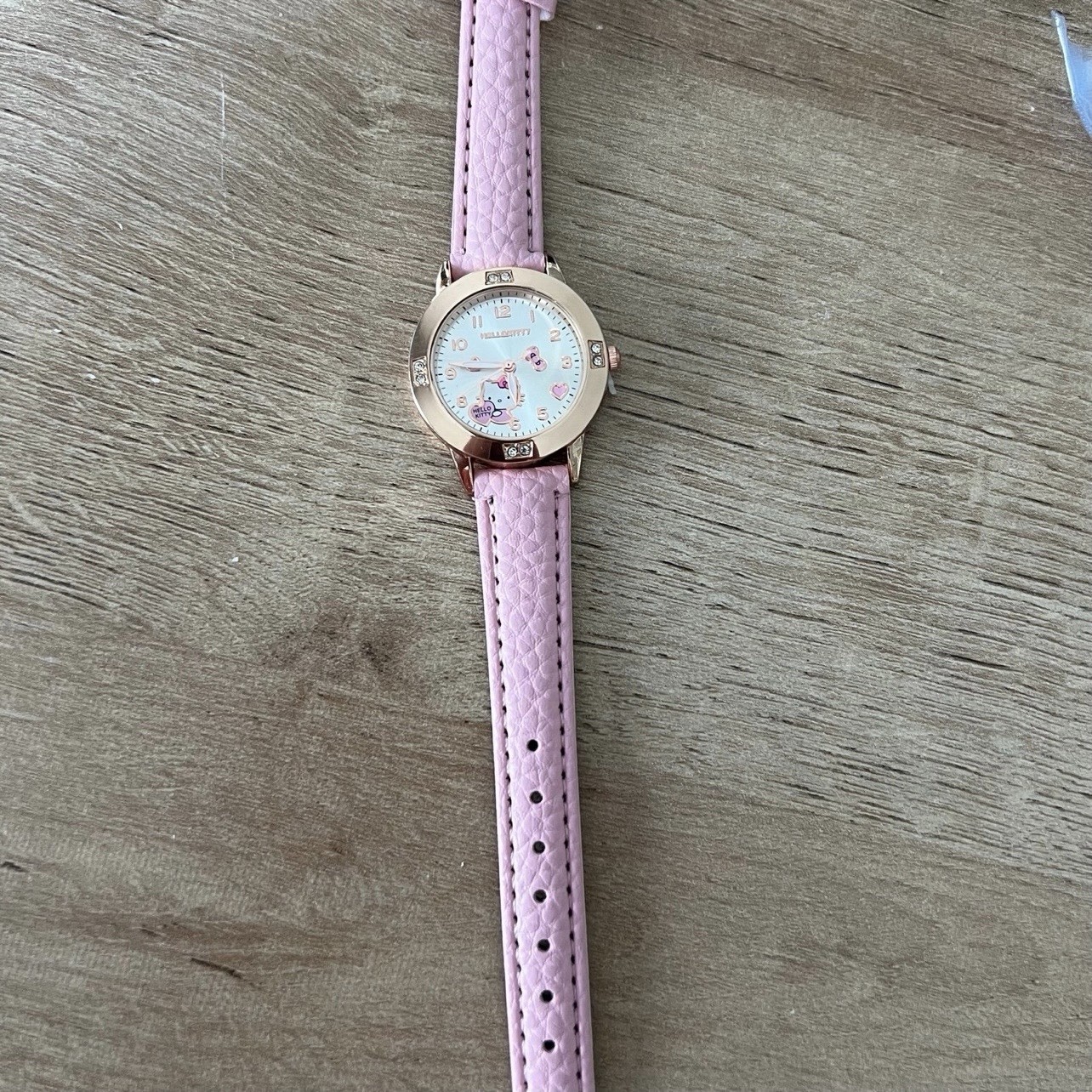 Stunning Hello Kitty PINK Leather Strap -Child Wrist Watch -Luminous ~NEW~