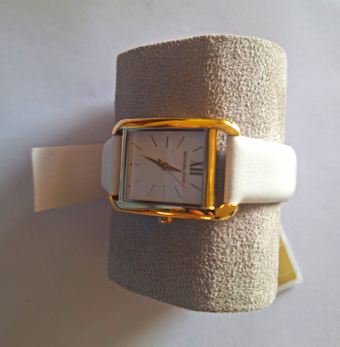 Michael Kors Women’s Rectangular Gold-Tone Watch White Leather Band Quartz Box