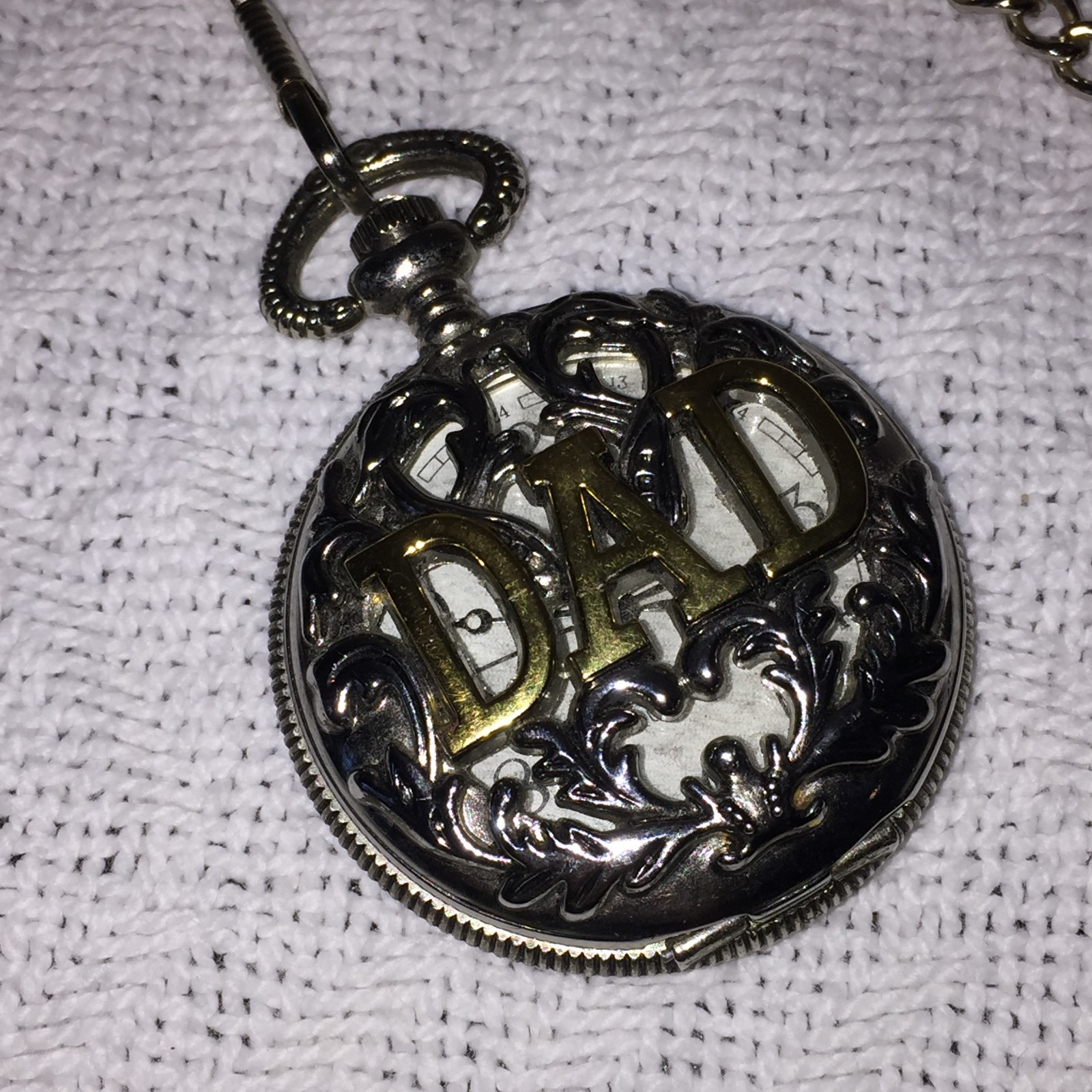 Unbranded DAD SILVER COLOR QUARTZ CLOSED FACE POCKET WATCH WITH CHAIN