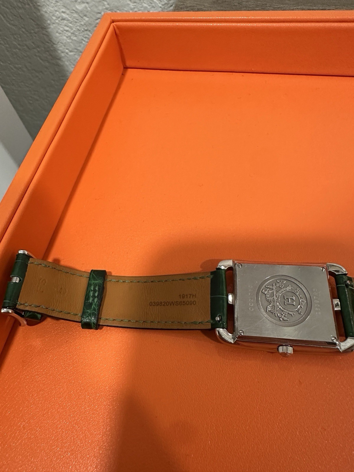 Hermes Cape Cod Watch Premium Green Alligator Print Leather 29x29mm