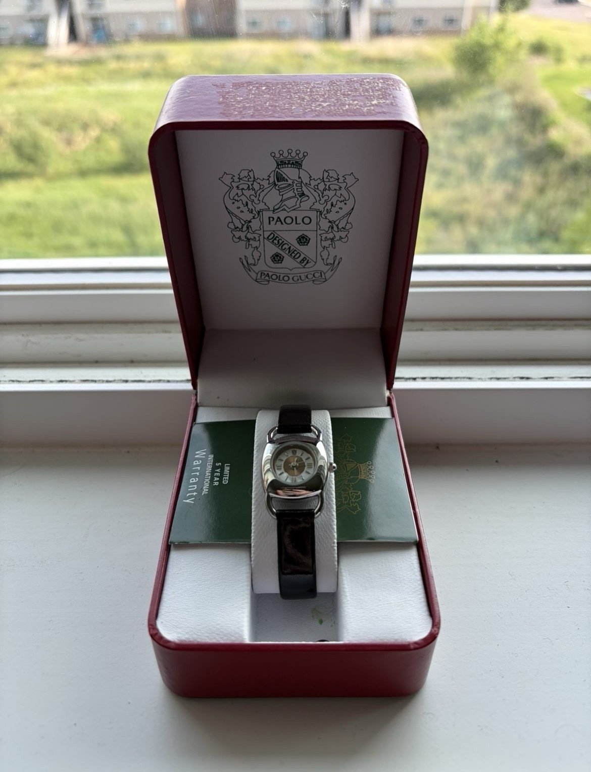 Paolo Gucci Swiss Made Women’s Quartz Dress Watch Black Leather Strap Box