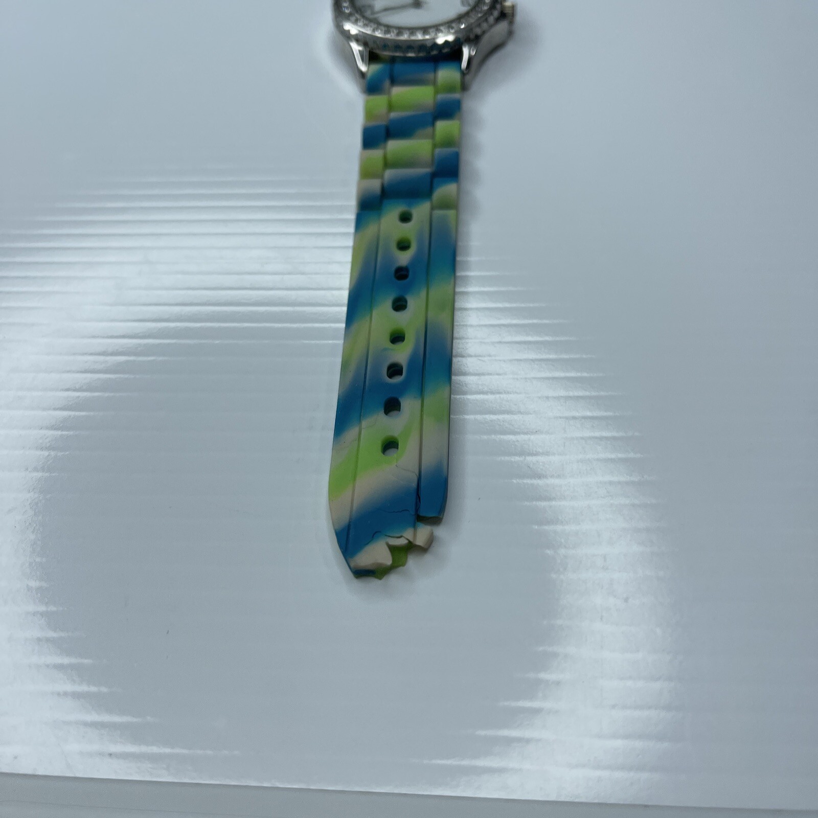 F Geneva Silver Crystals Blue Green Tie Dye Jelly 5573 WR Stainless Watch Works