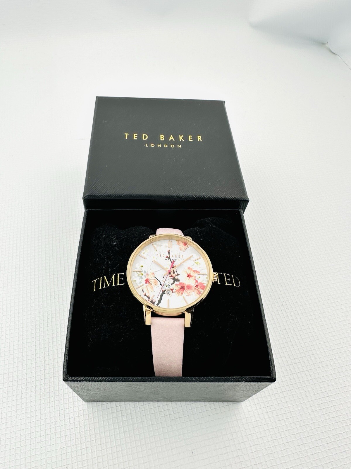 Ted Baker Kate Women’s TE10031545 Multicolour Floral Dial Pink Strap Watch