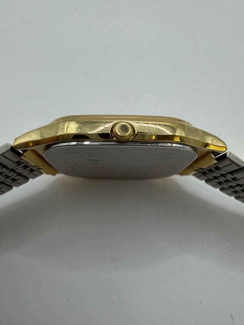 SEIKO watch, gold, model number 9021-5160