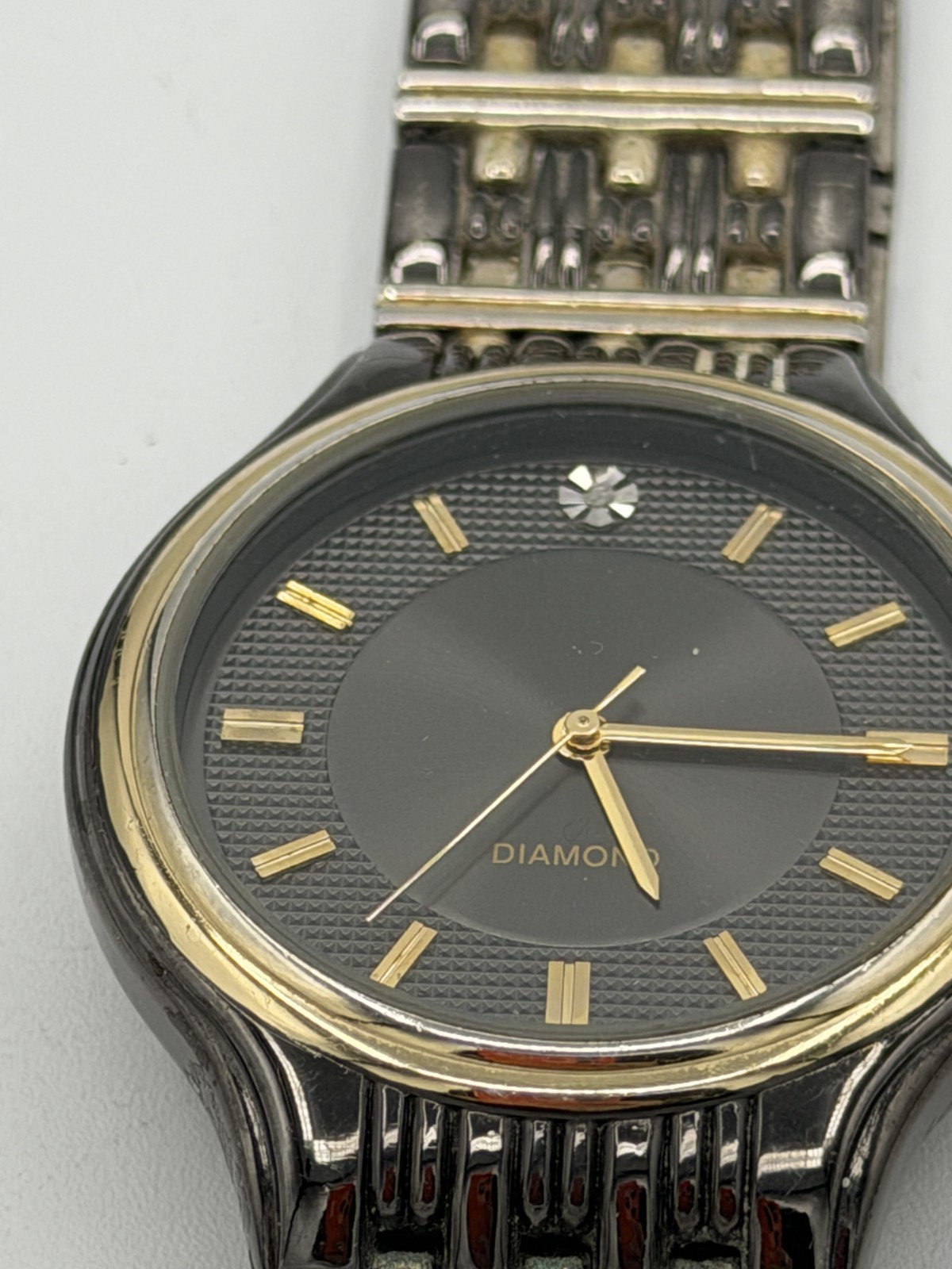 Vintage Allude Men’s Quartz Timepiece With Diamond Accent. Works Great READ DESC