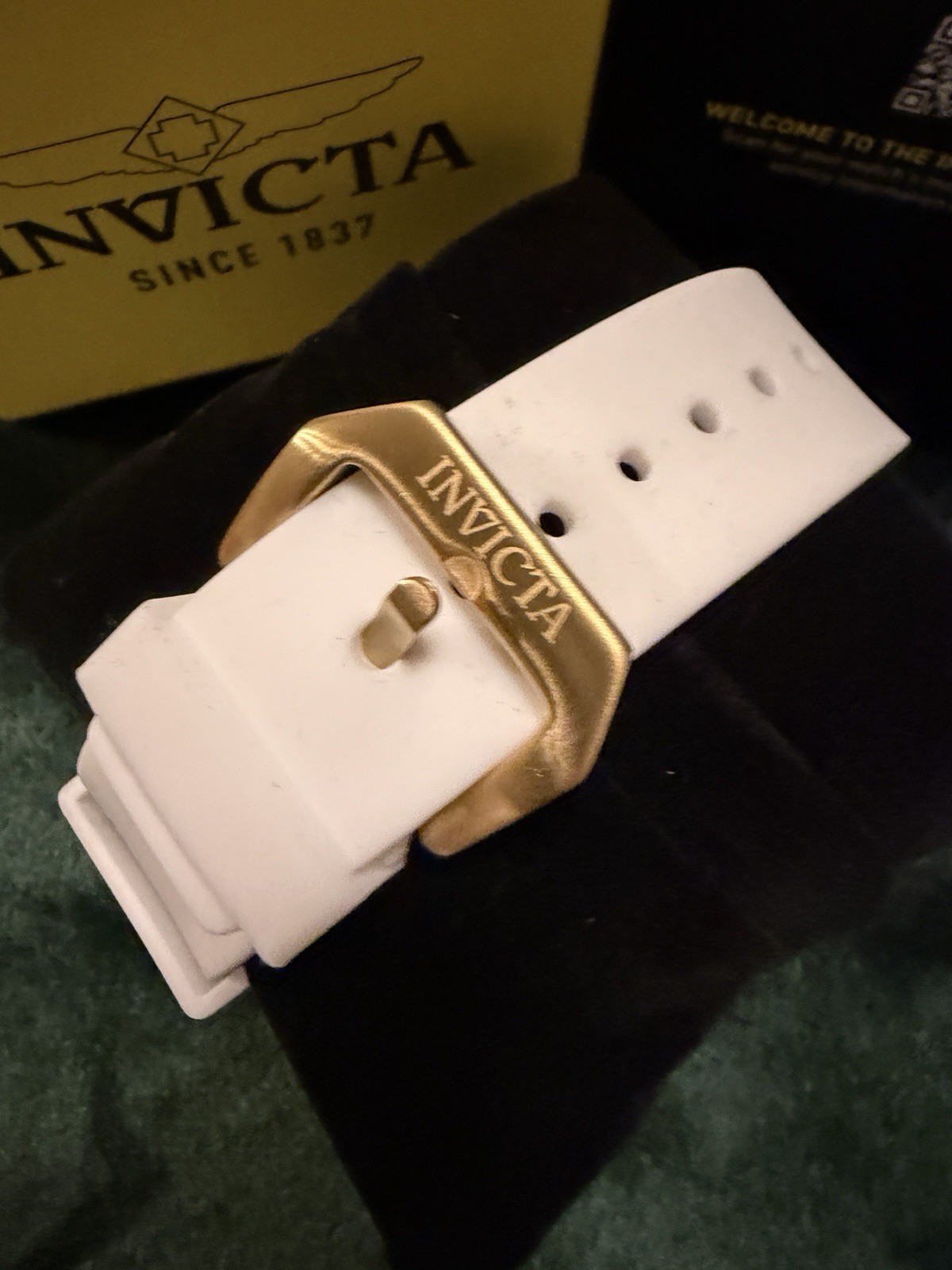 Invicta I-Force Men’s Quartz Chronograph Date Tachymeter White Strap Box
