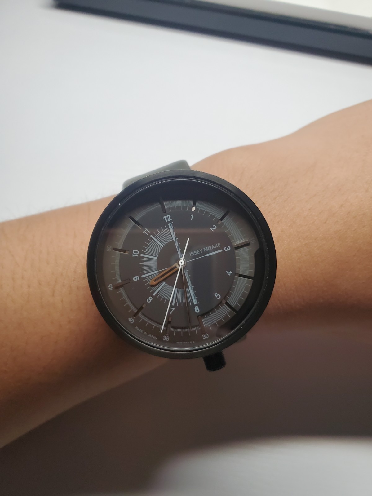 Issey Miyake Watch 1/6 Nao Tamura Design NYAK701 Leather Analog Used
