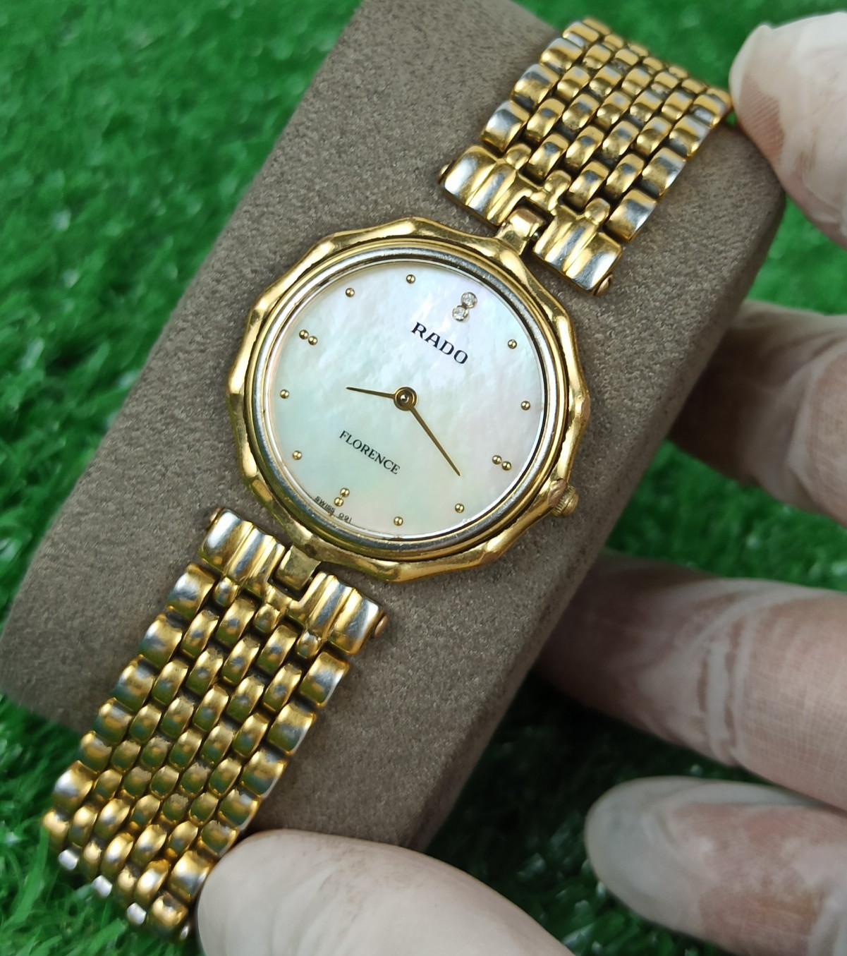 Iconic Model Rado Florence Classic Watch & Gold Tone Swiss Movement 80s Quartz