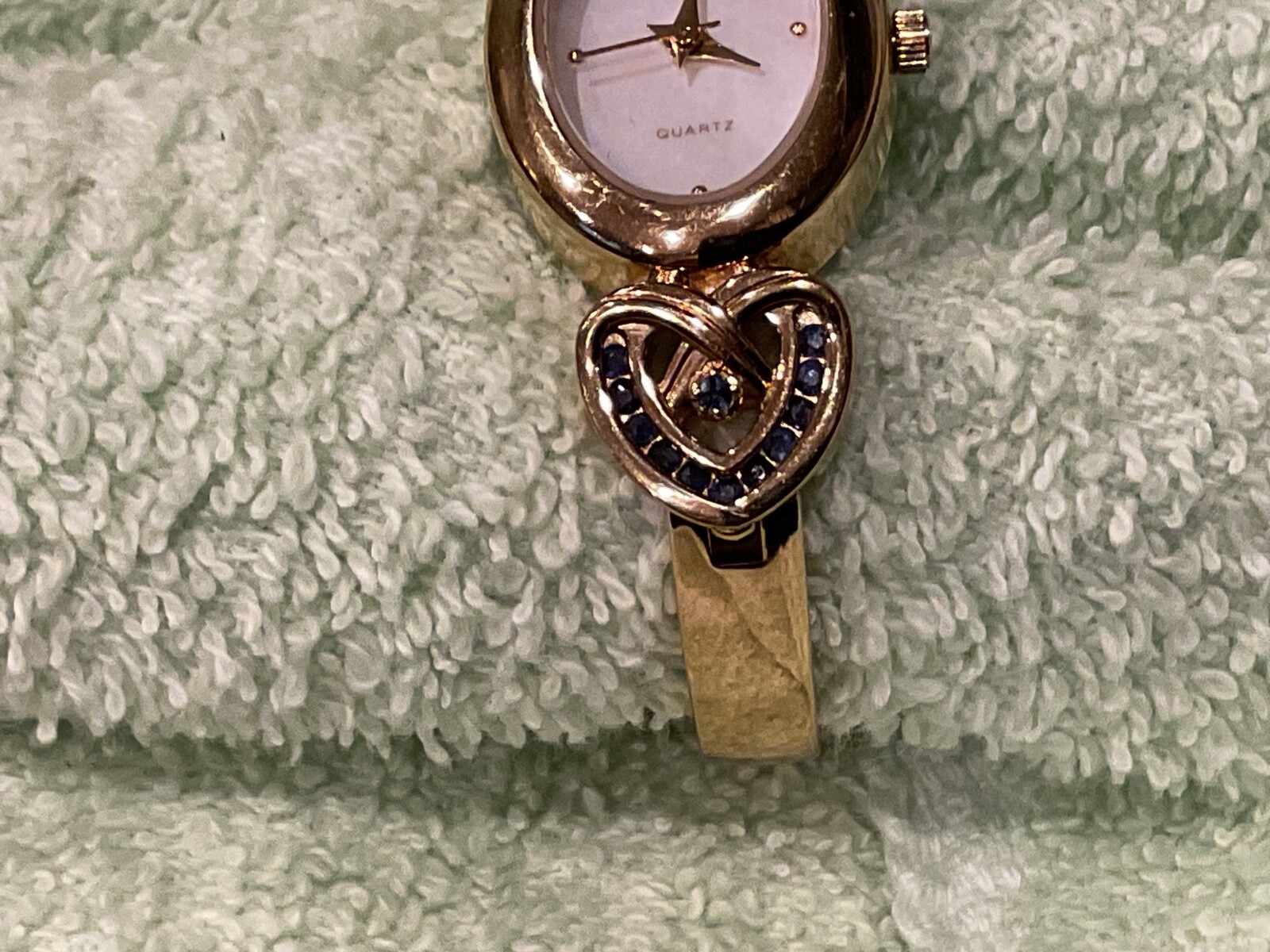 DANBURY MINT WATCH RUBY ACCENTED HEART GOLD TONE BLUE BIRTHSTONE 24 Sapphires