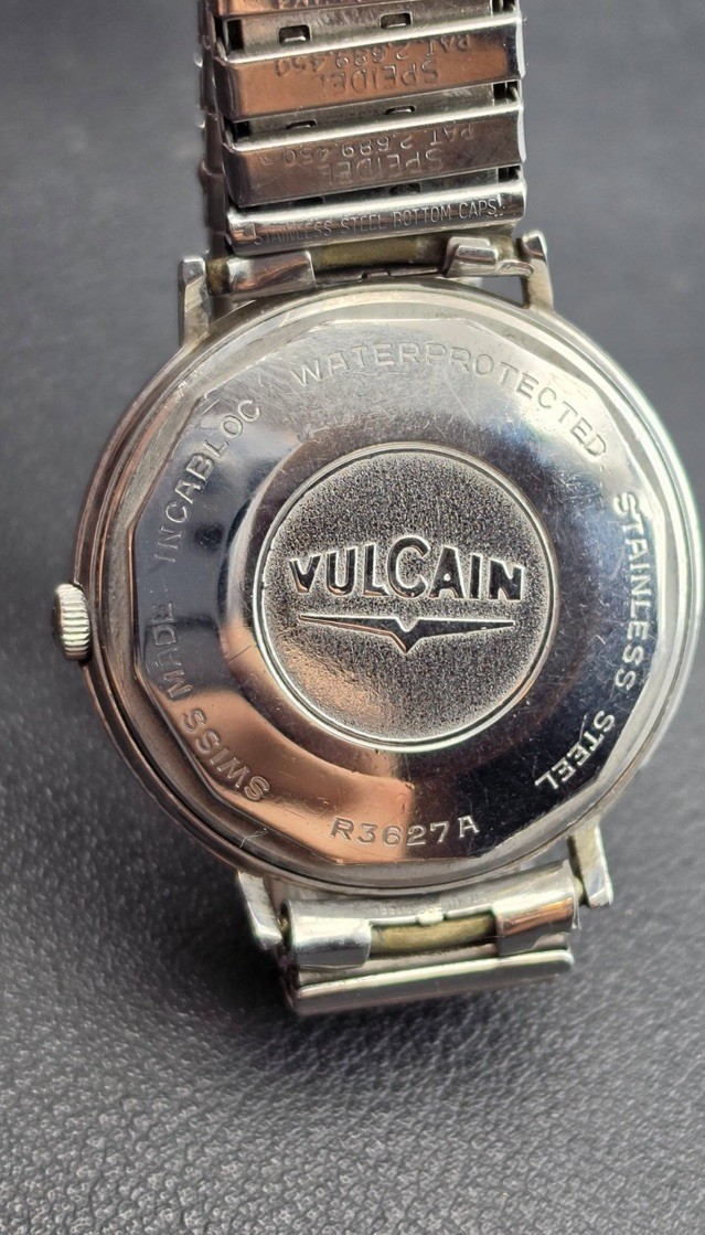 Vintage Vulcain Centenary Automatic 17 Jewel Swiss Date Watch 33mm Running