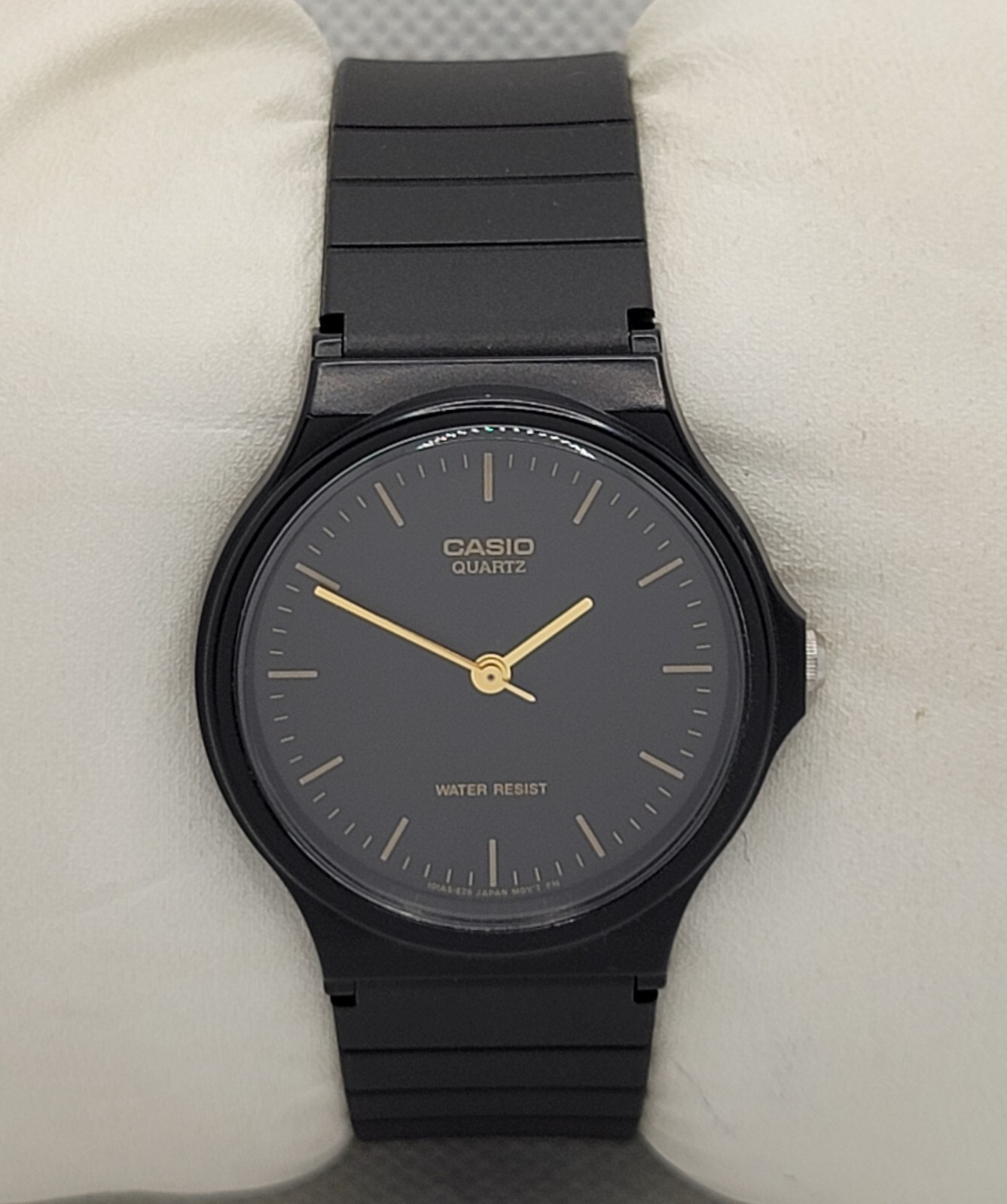 Mens Casio 1330 Round Slim Black Rubber Silicone Band Analog Watch MQ-24 K6
