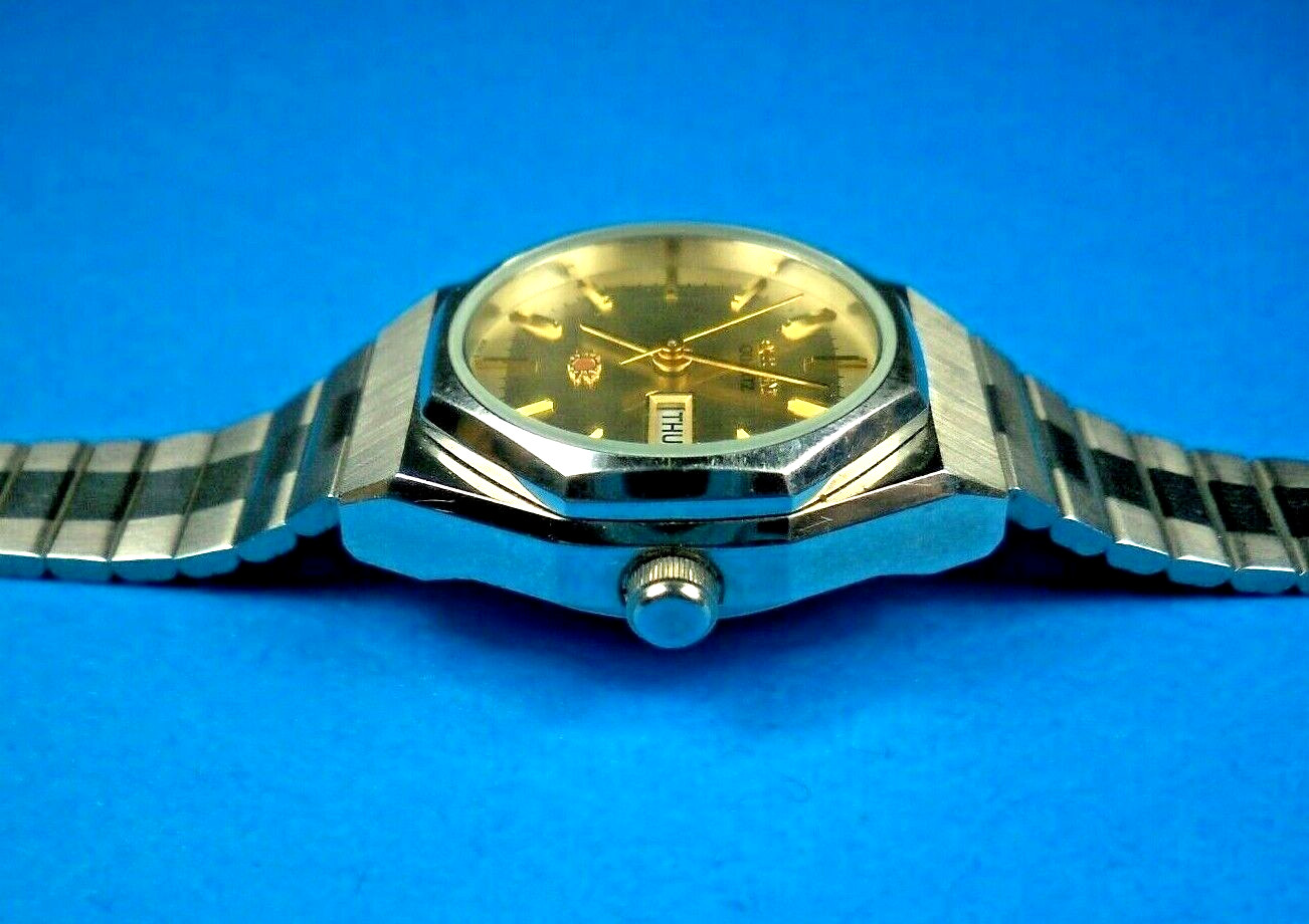 Citizen Ladies Watch 2000-943309 SMG Quartz Silvertone Day & Date, Stainless