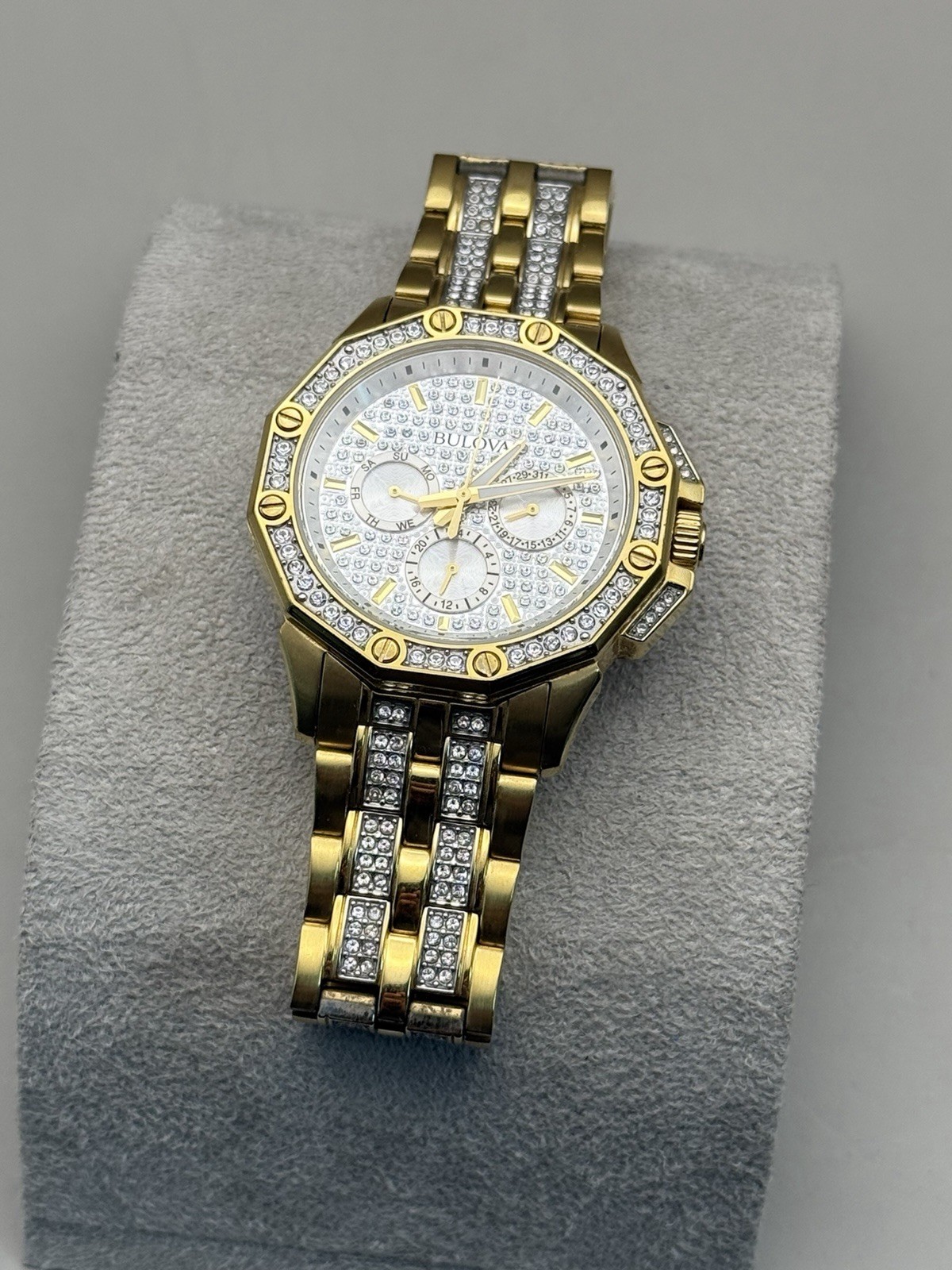 Bulova Octava Gold-Tone Pave Dial Crystal Gent’s Watch 41.5mm 98C126