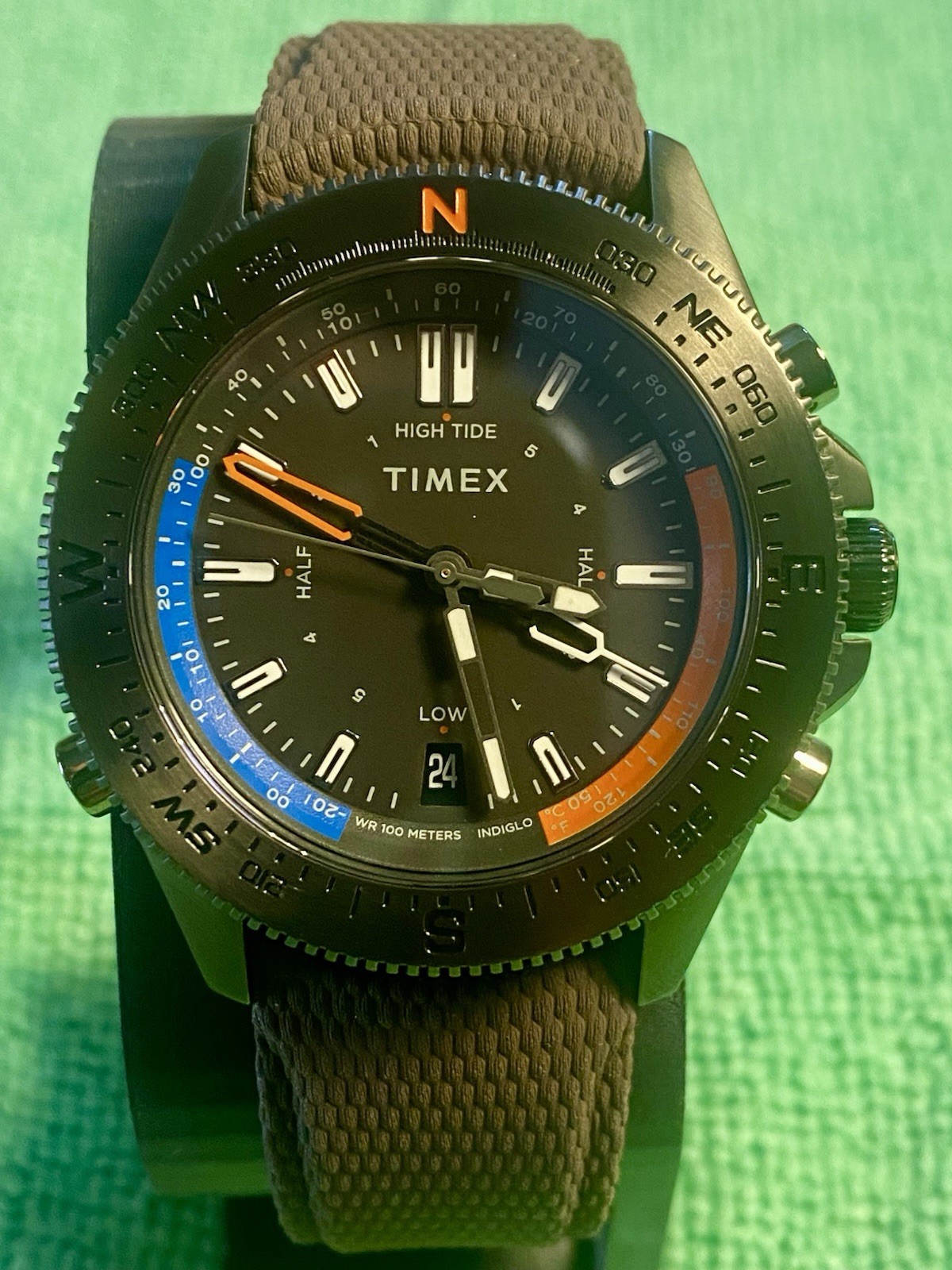Timex tide temp compass watch. TW2V03900. New/Box/papers😎 Free Silicone Band.