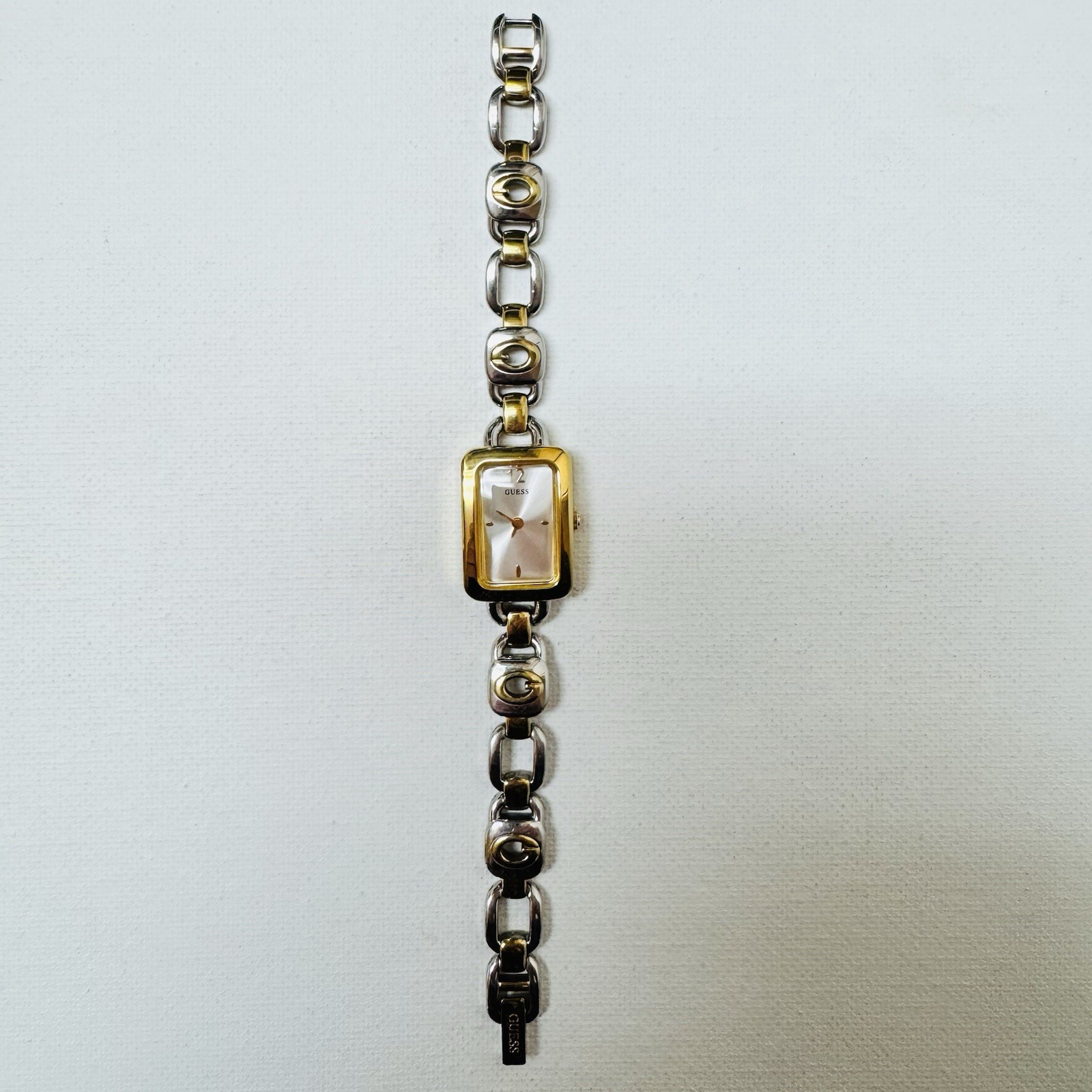 Vintage Guess Women’s Two Tone Rectangle Watch Gold Silver Logo Bracelet G66520L