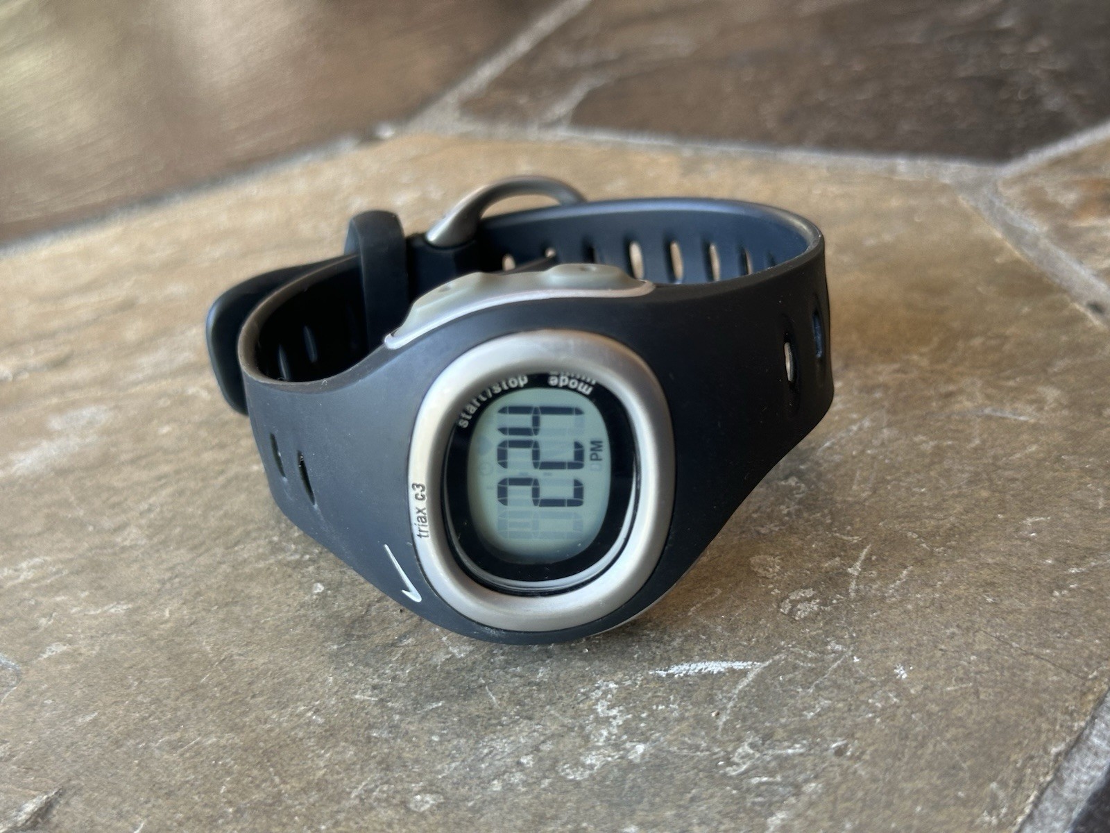 Nike Triax C3 Men SM0013 Sport Rubber Band Quartz Digital 41mm Watch 8 1/4″