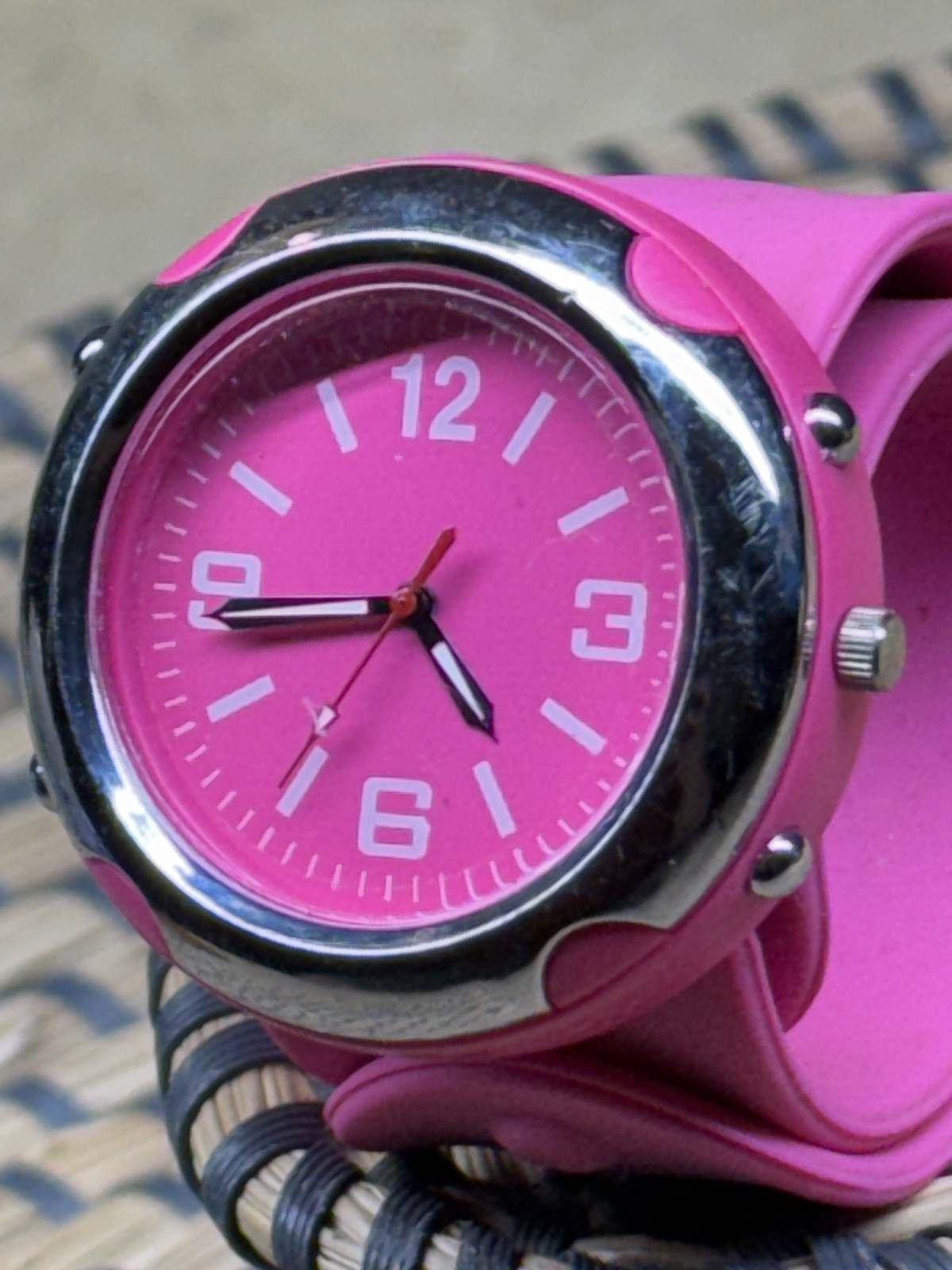 Vintage Women’s Pink Retro Wrapping Wristwatch Wrap Snap Watch Analog Round READ