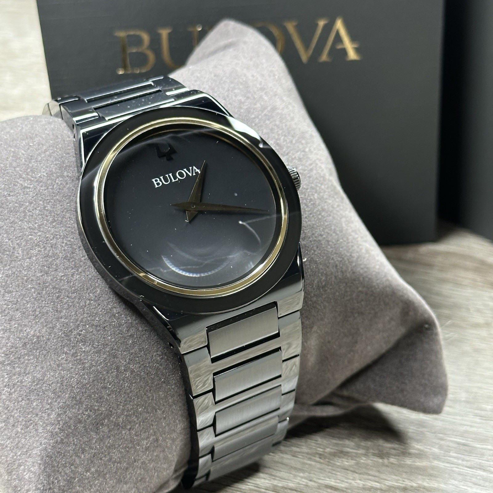 NEW✅$650✅ Bulova Millennia Slim Elegant Black Stainless Steel Men’s Watch 98A313