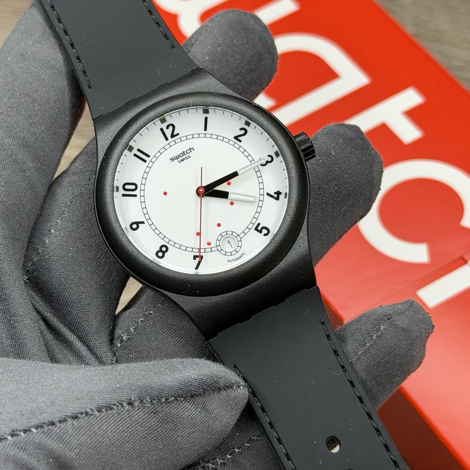 NEW✅AUTOMATIC✅ Swatch SISTEM CHIC Black Silicone Men’s Watch SUTB402
