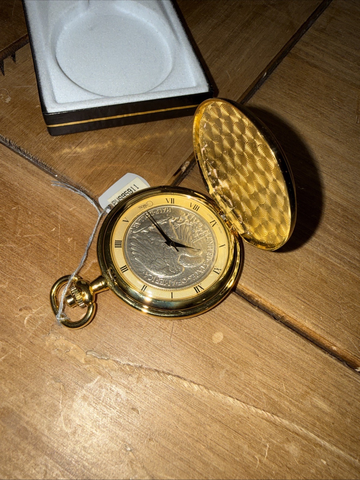 Colibri Walking Liberty Half Dollar Pocket Watch 1946 DOUBLE COIN 90% Silver Box