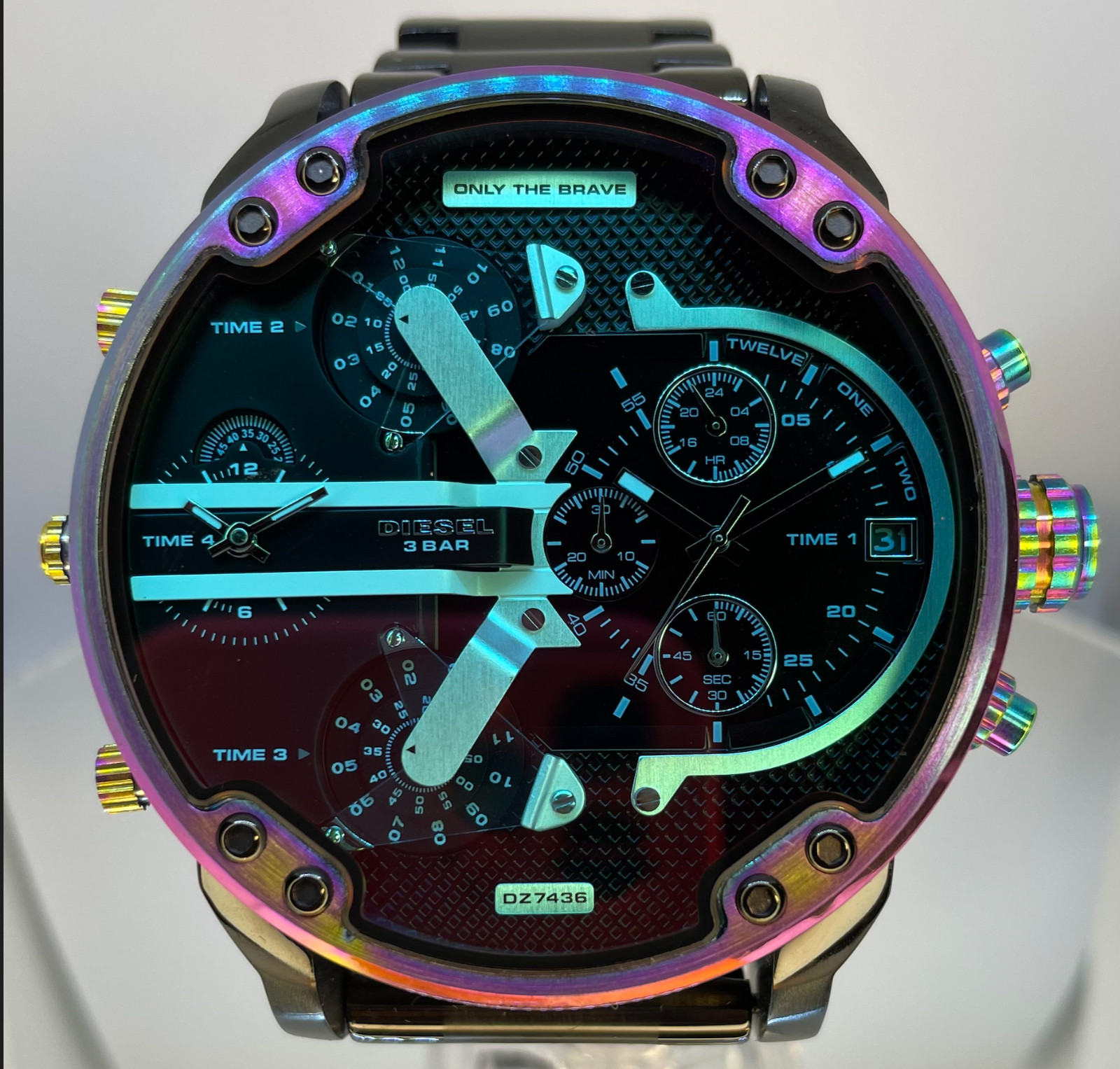Brand new genuine DZ7436 Mr. Daddy 2.0 men’s Chronograph Quartz 57mm