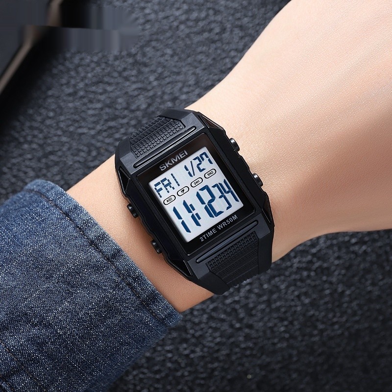 Lightweight Waterproof And Luminous Square Electronic Sports Watcha Classic And