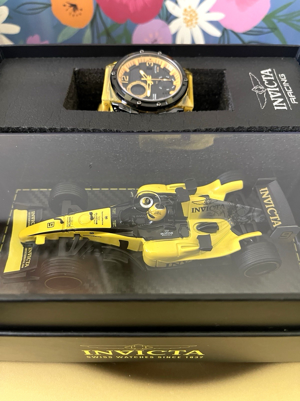 Invicta Special Edition Replica Racing Car w/Activa Virtux X Invicta Men’s Watch