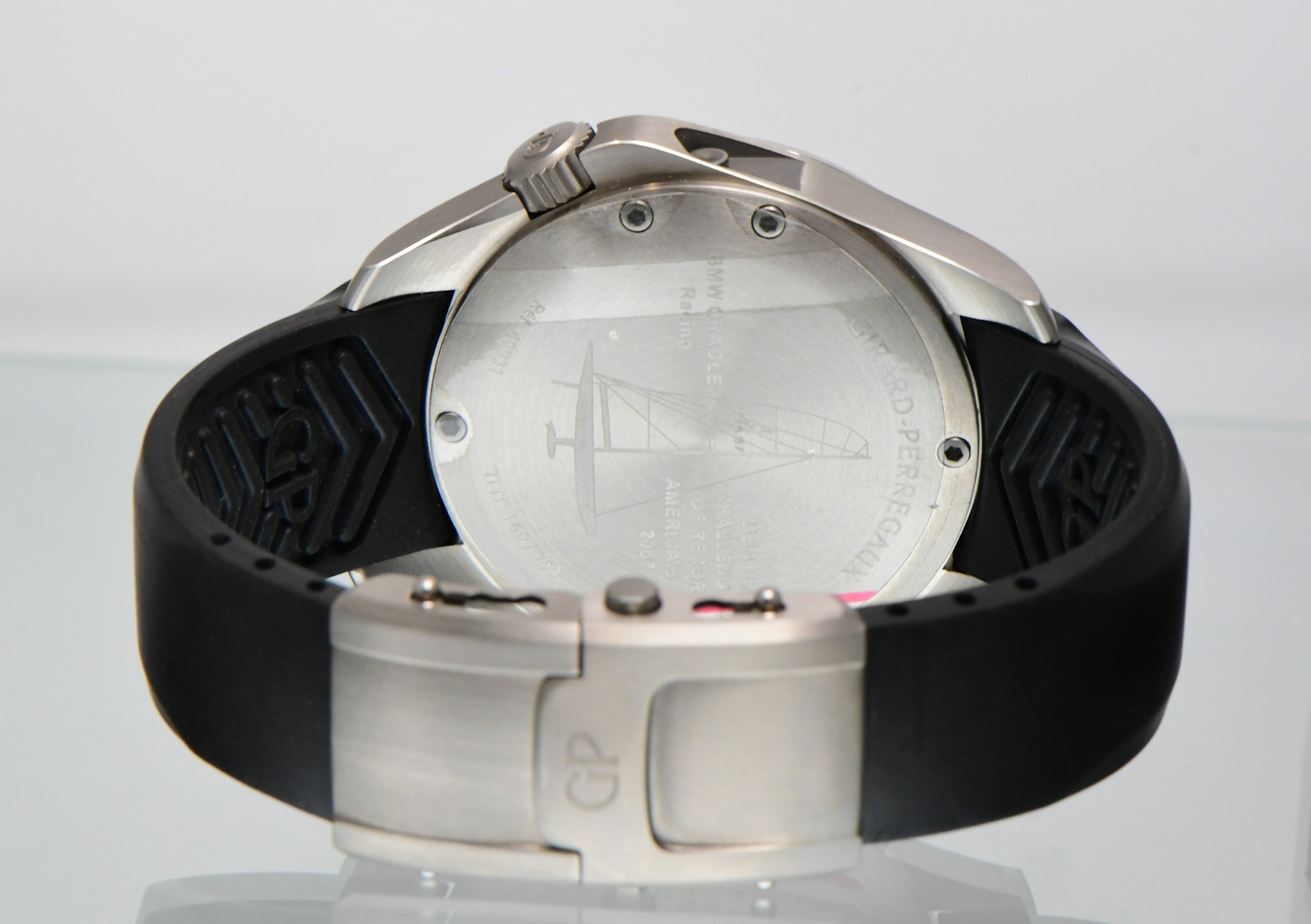 GIRARD PERREGAUX LAUREATO BMW ORACLE RACING – LIMITED EDITION