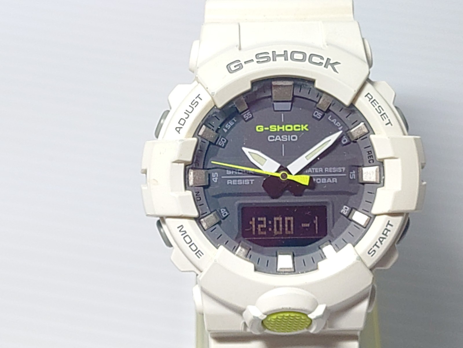 CASIO GA-800SC-7AJF white G-SHOCK