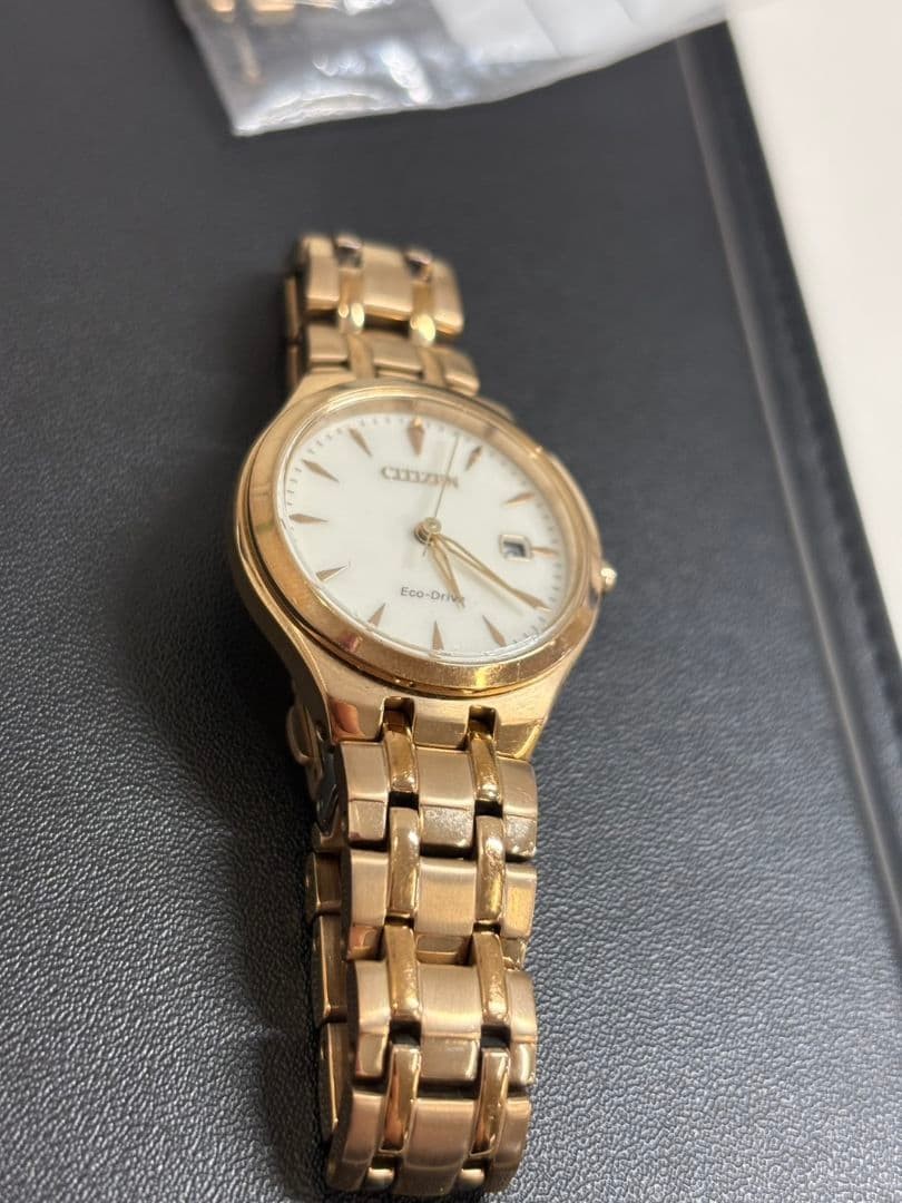 CITIZEN Eco-Drive Watch, Gold, e011 r008161