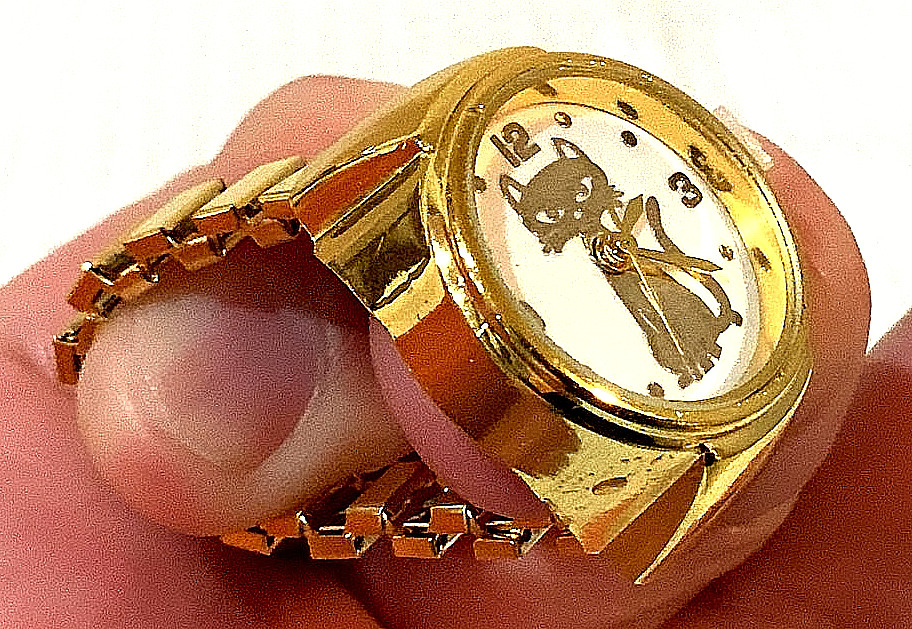 Golden Cat Quartz *Ring Watch*