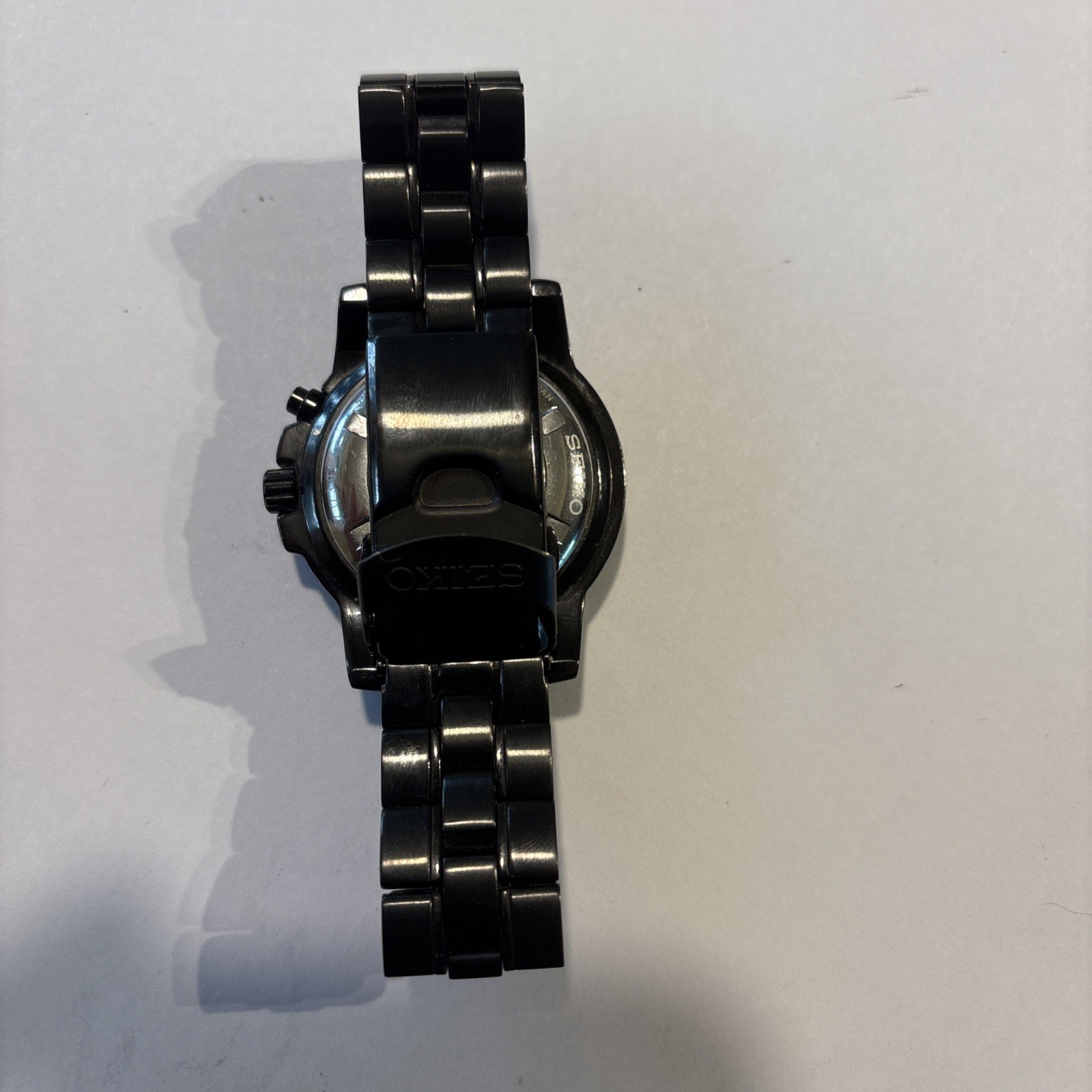 Seiko Kinetic Black Ion Black Dial 100m Date Men’s Wristwatch