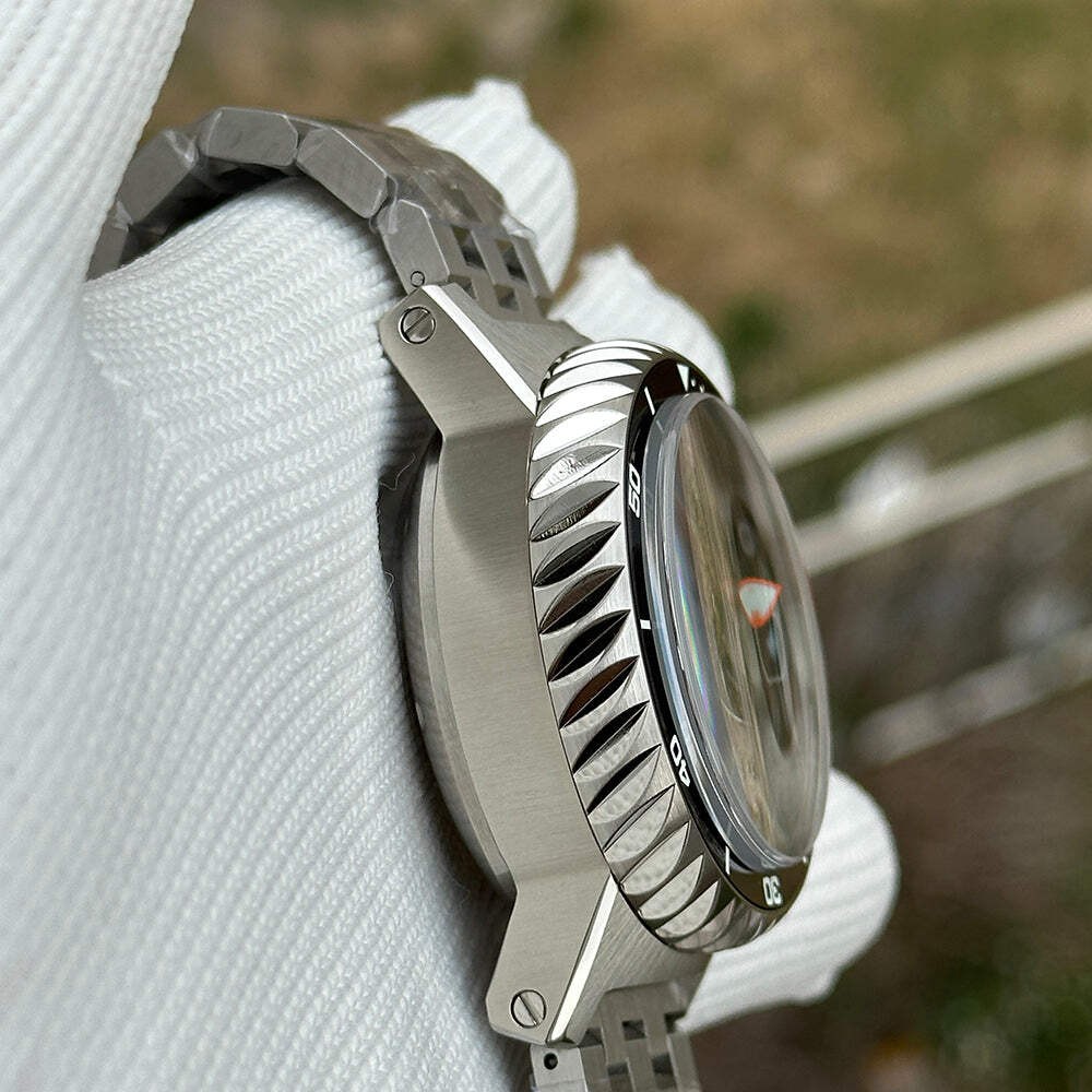 STEELDIVE SD1982H — Date Function 46.5MM Sapphire Ceramic Bezel NH35 Dive Watch