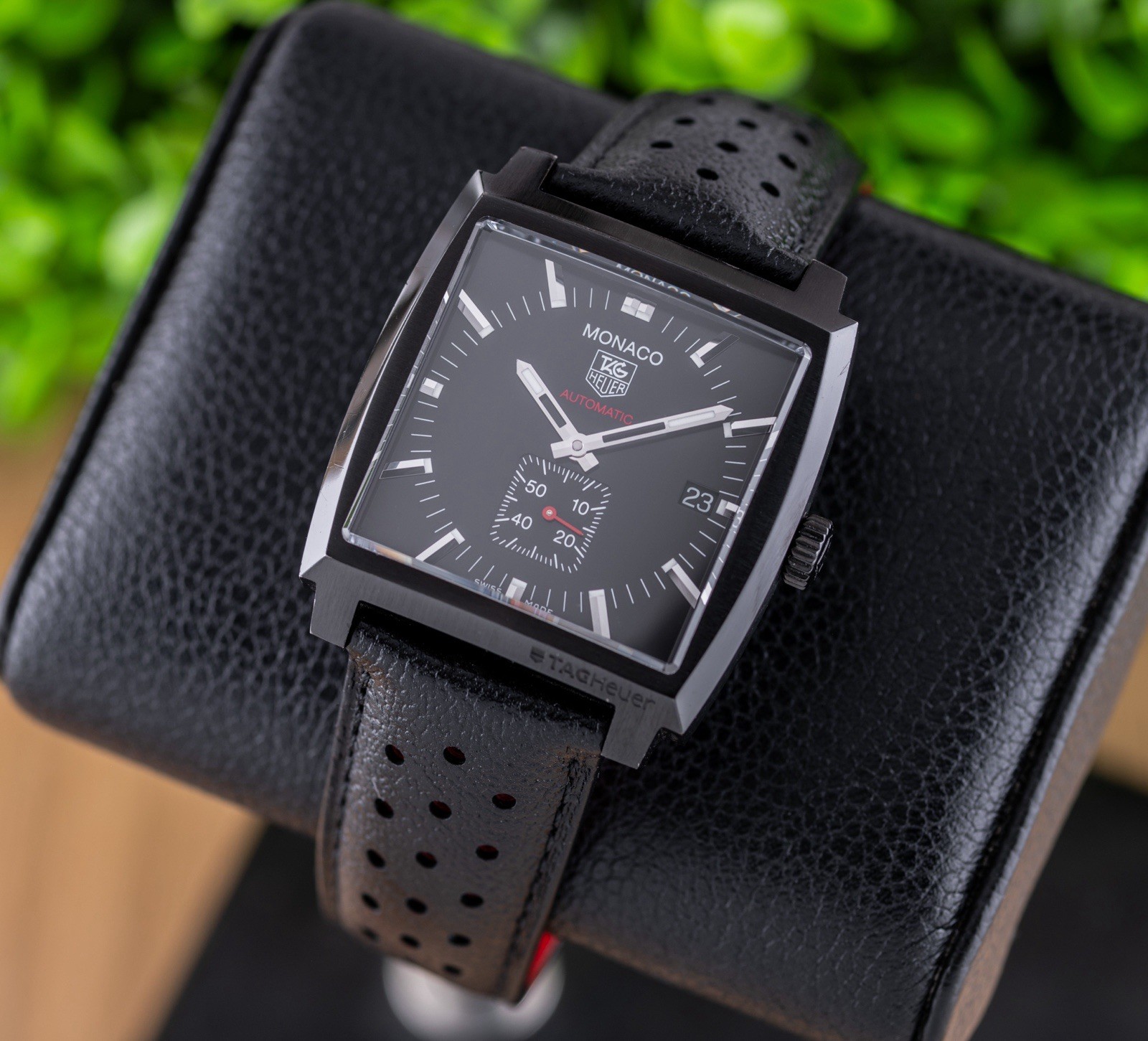 Tag Heuer Monaco Calibre 6 WW2119 with Box & Papers!!