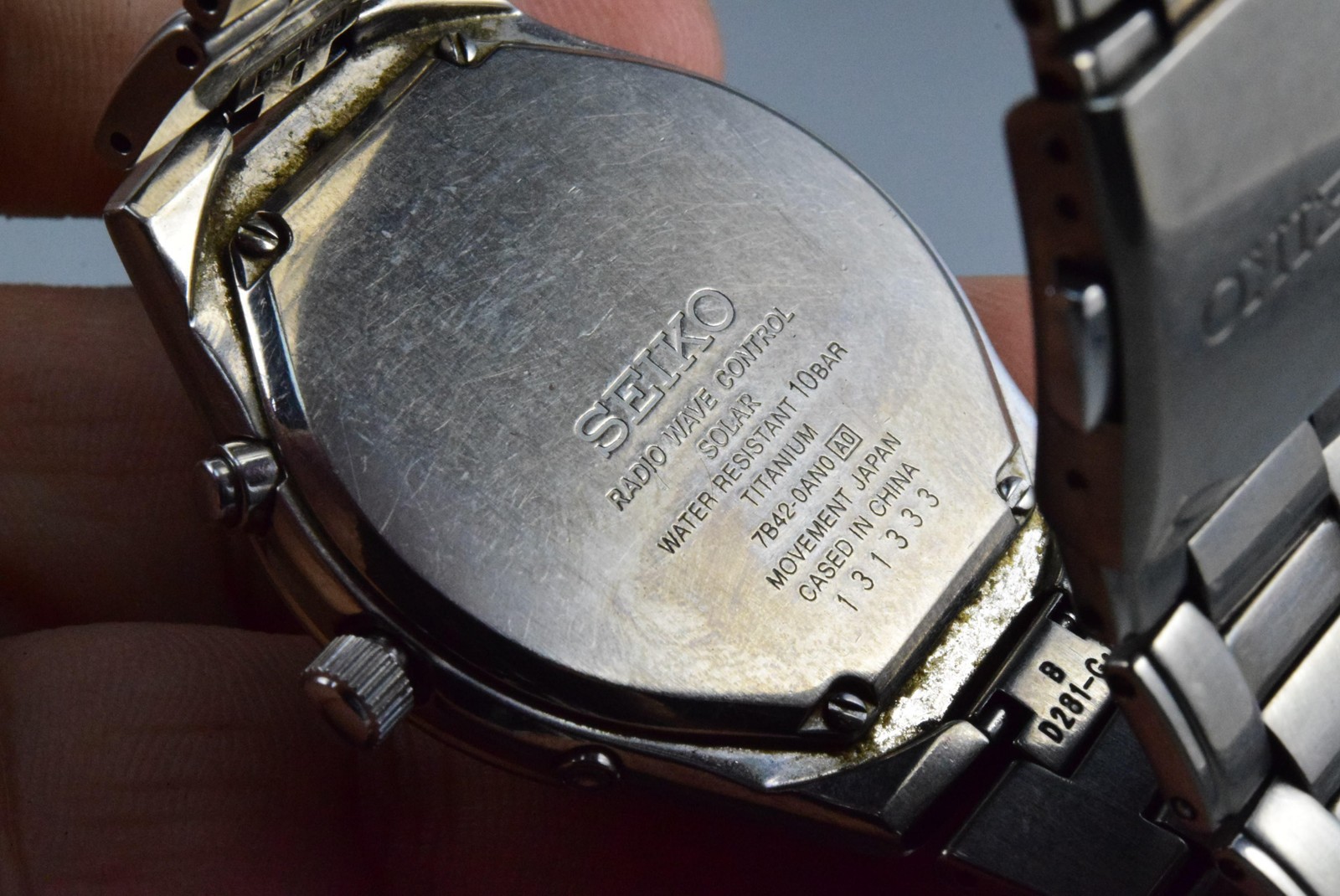 Vintage watch Seiko Solar Titanium 7B42-0AN0 Black Men Quartz Round 42mm