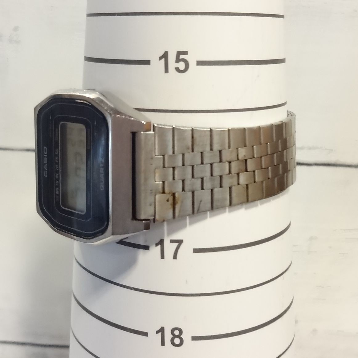 1980s Retro Vintage CASIO B815 New Battery Working Condition