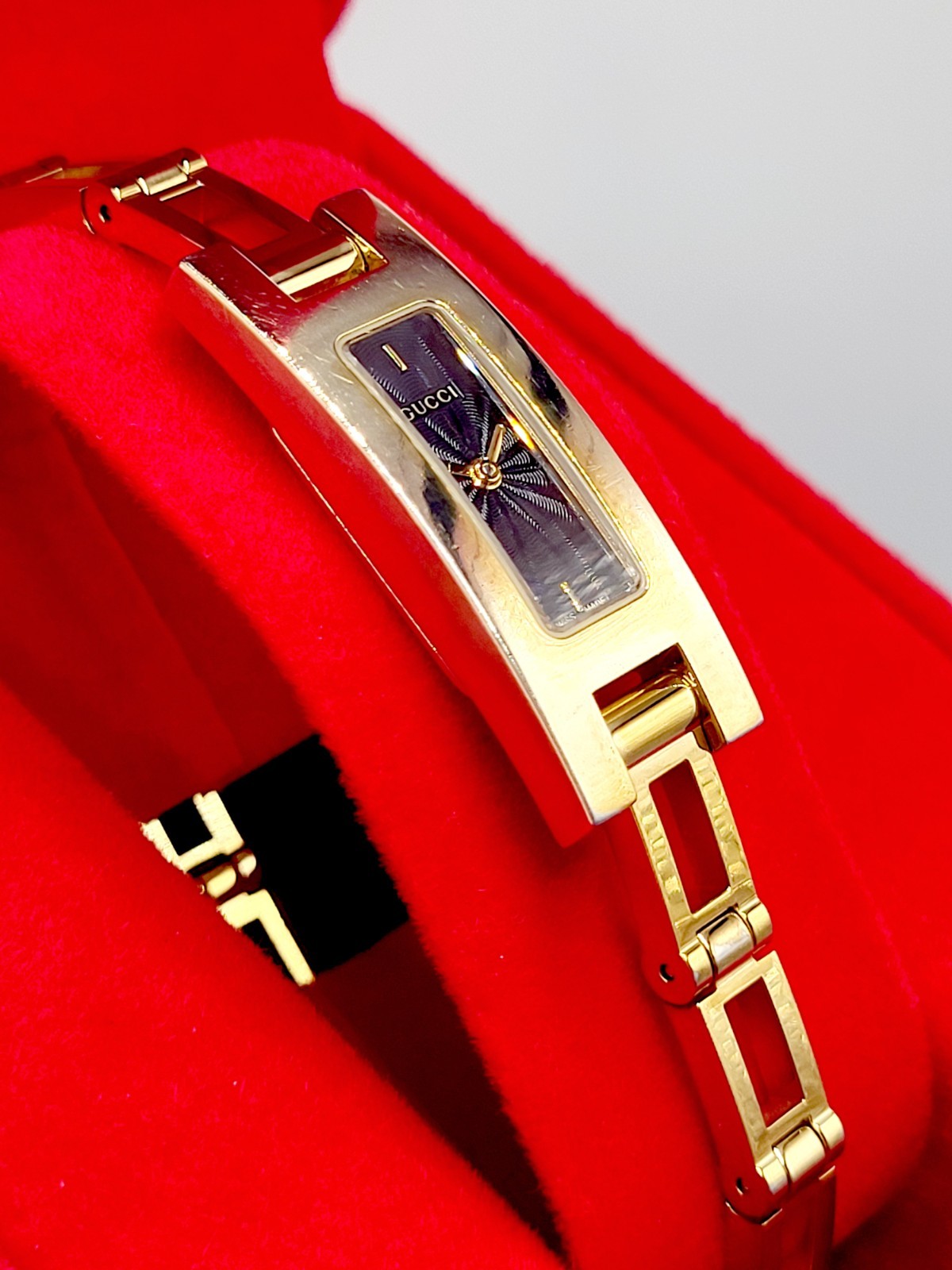 Swiss [WORKS] GUCCI Tank S.Steel Quartz Watch Bracelet