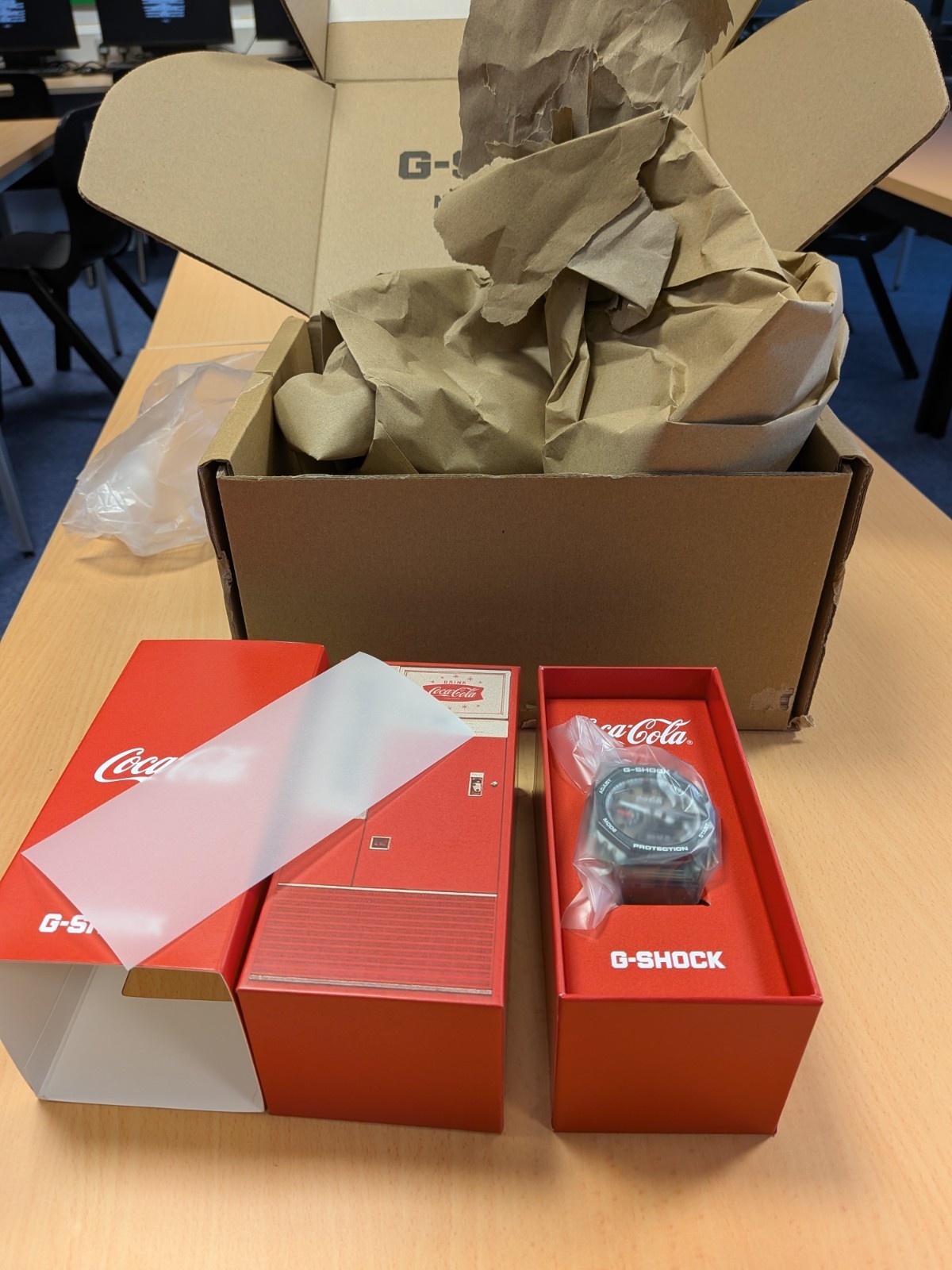 CASIO x G-SHOCK x Coca-Cola Watch | GA-2100CC-3A | Analog-Digital 2100 Series ✅