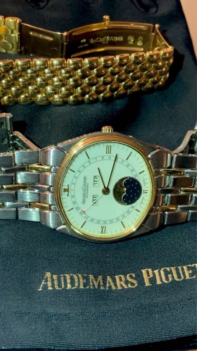 Jaeger-LeCoultre Albatross 18K Gold Triple Calendar Moonphase Automatic 40mm