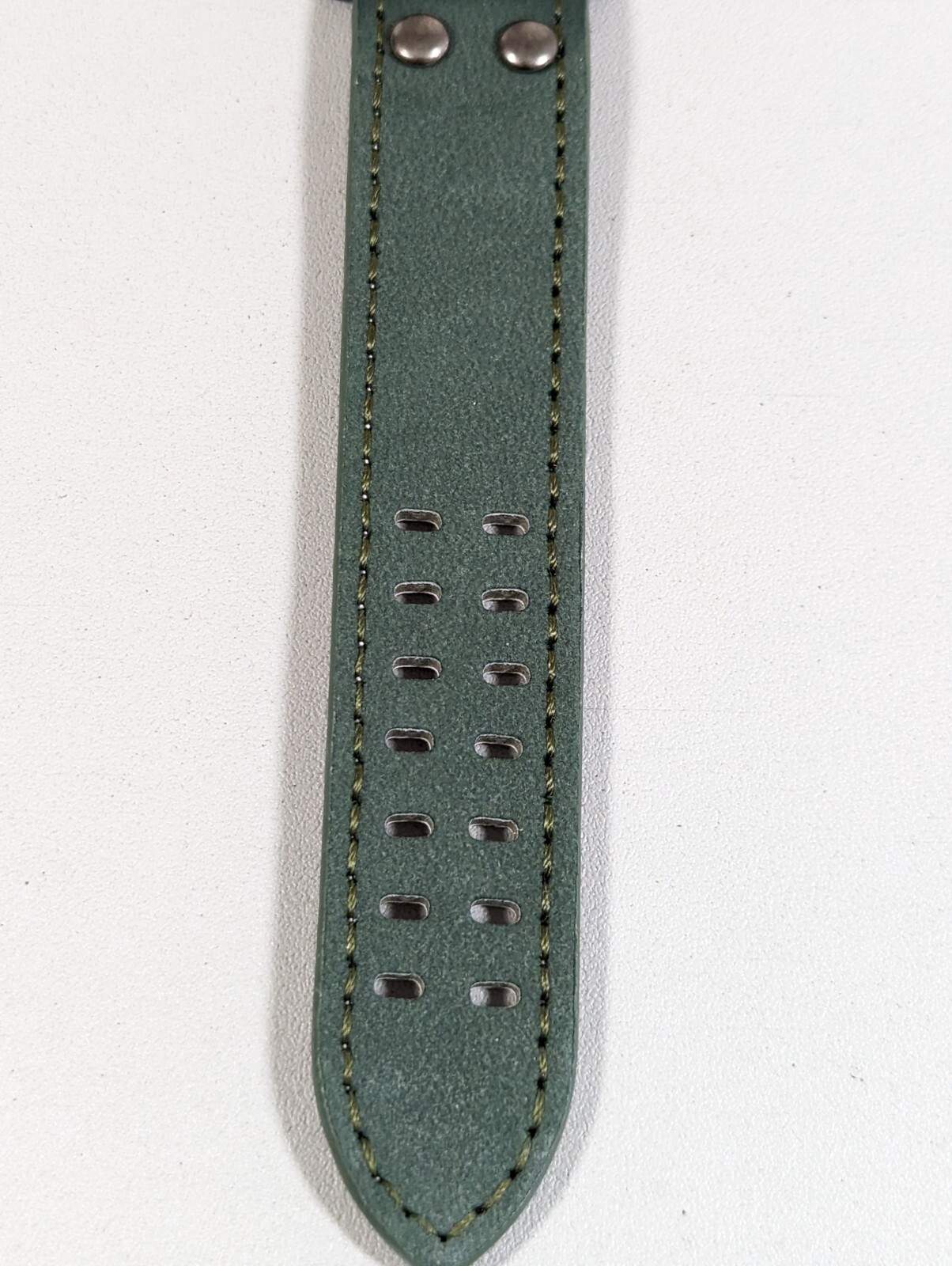 Soki White Dial Date Indicator Black Round Case Green Faux Leather Band Watch