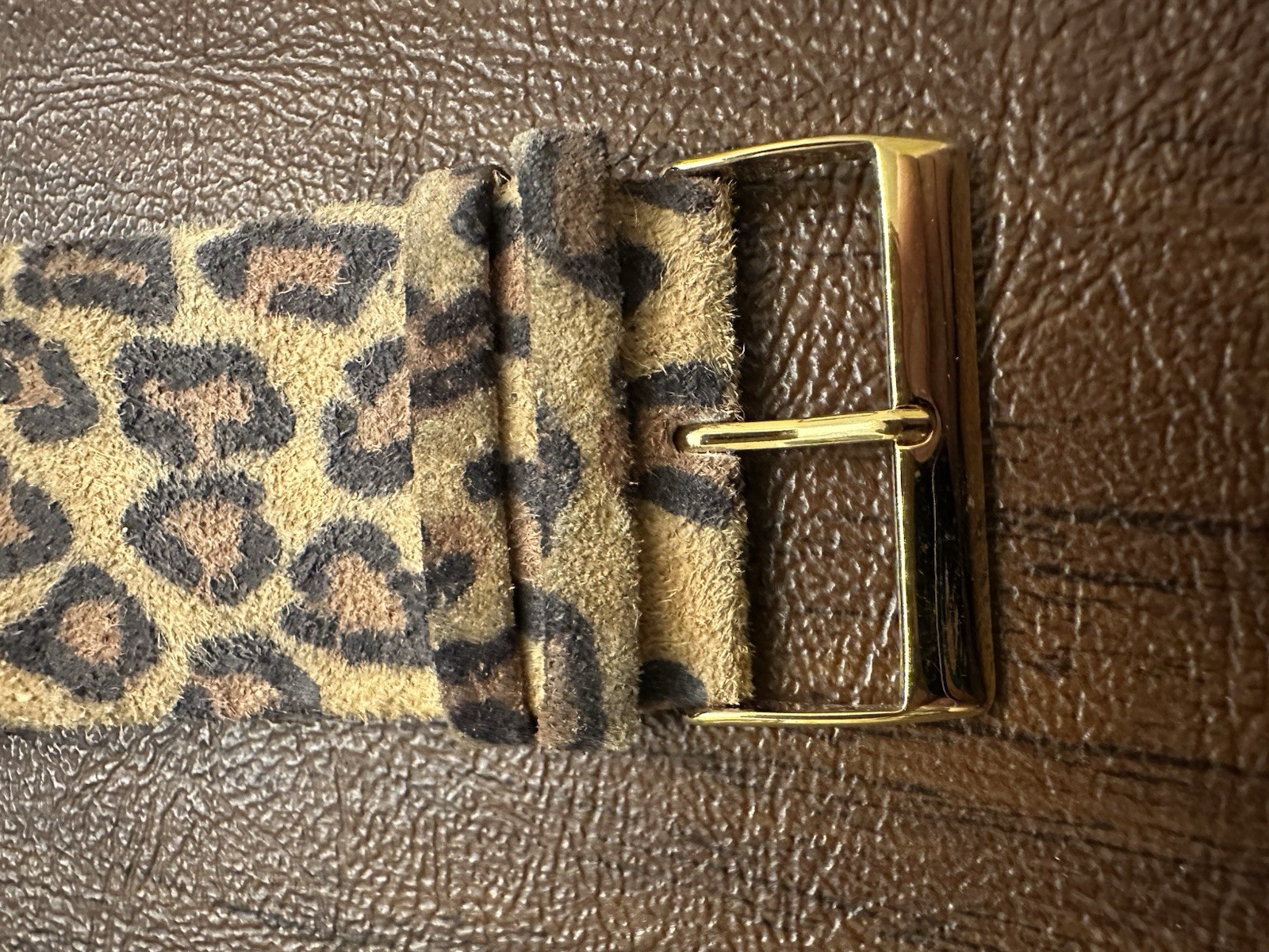 VTG Joan Rivers Classics Coll. Watch (New Battery) Leopard Print Band Gold Toned