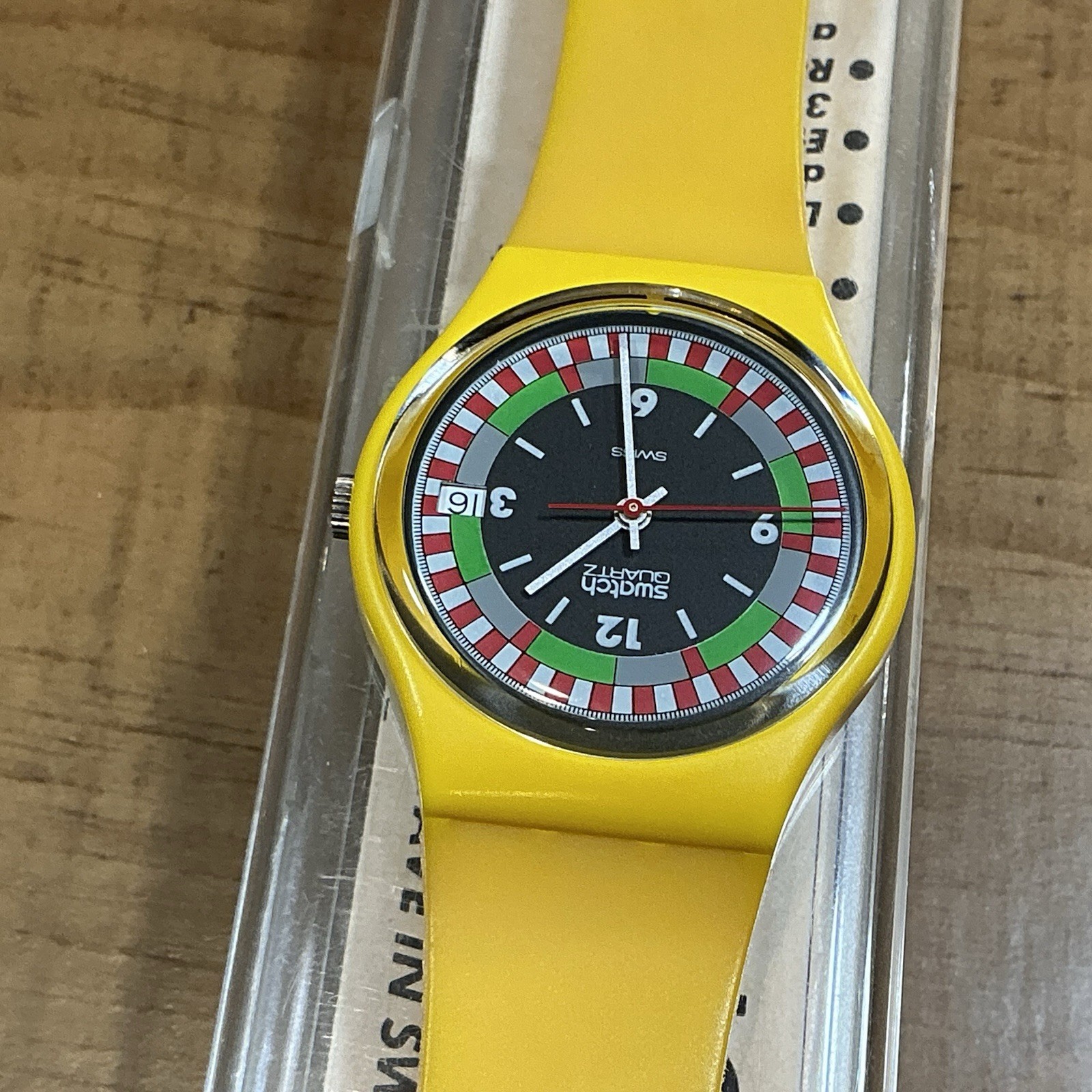 SWATCH – YELLOW RACER – GJ400 – 1984 – 1980’s – 34mm