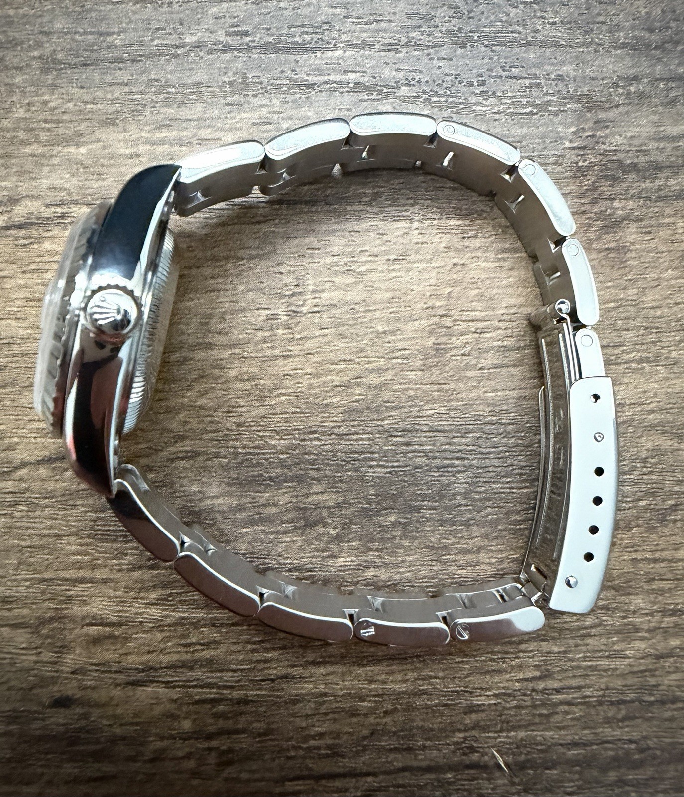 Rolex | Lady-Date | Oyster Perpetual | 79240 | White | 1999 | 26mm | Automatic