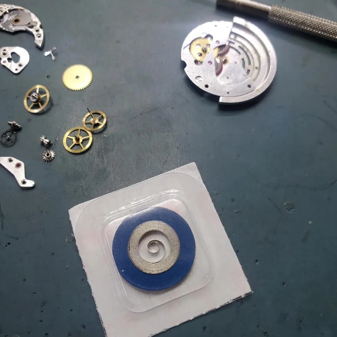 Rolex Watch Repair Service – Comprehensive Overhaul & One-Year Guarantee