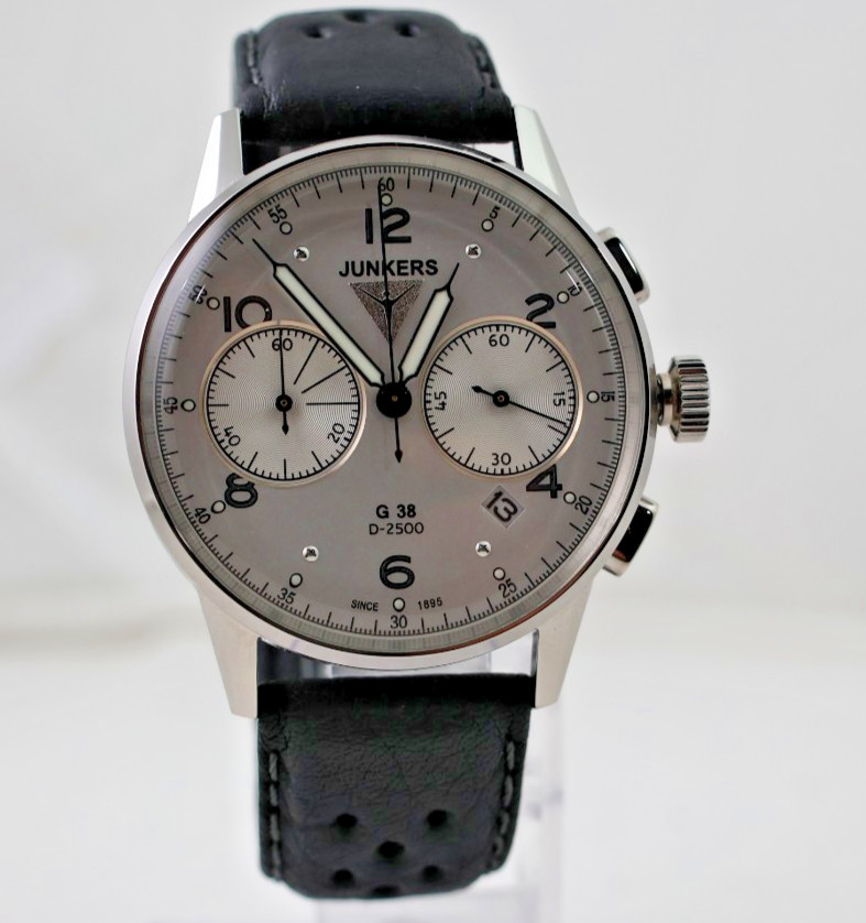 Junkers G38 D2500 Silver Date Dial Quartz Chronograph Watch 6984 10ATM GERMANY